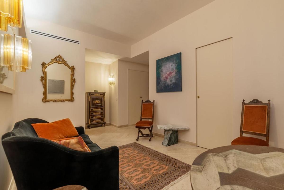 Sinopia Gallery - Sleep On Art Rome