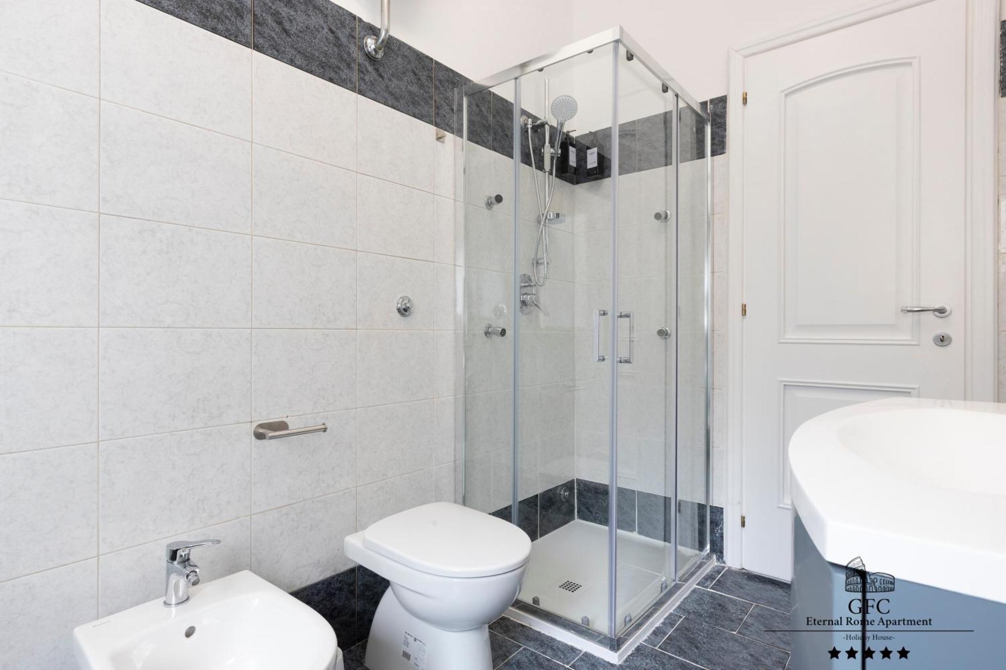 Gfc Eternal - 5min To Tiburtina Station Metrob, 2 Bathrooms, Terrace, A-c Appartement