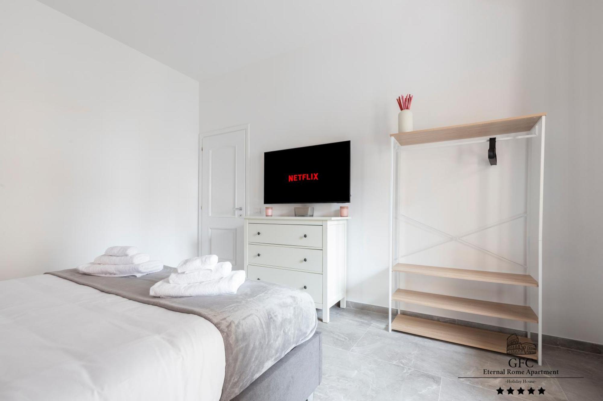 Appartement Gfc Eternal - 5min To Tiburtina Station Metrob, 2 Bathrooms, Terrace, A-c