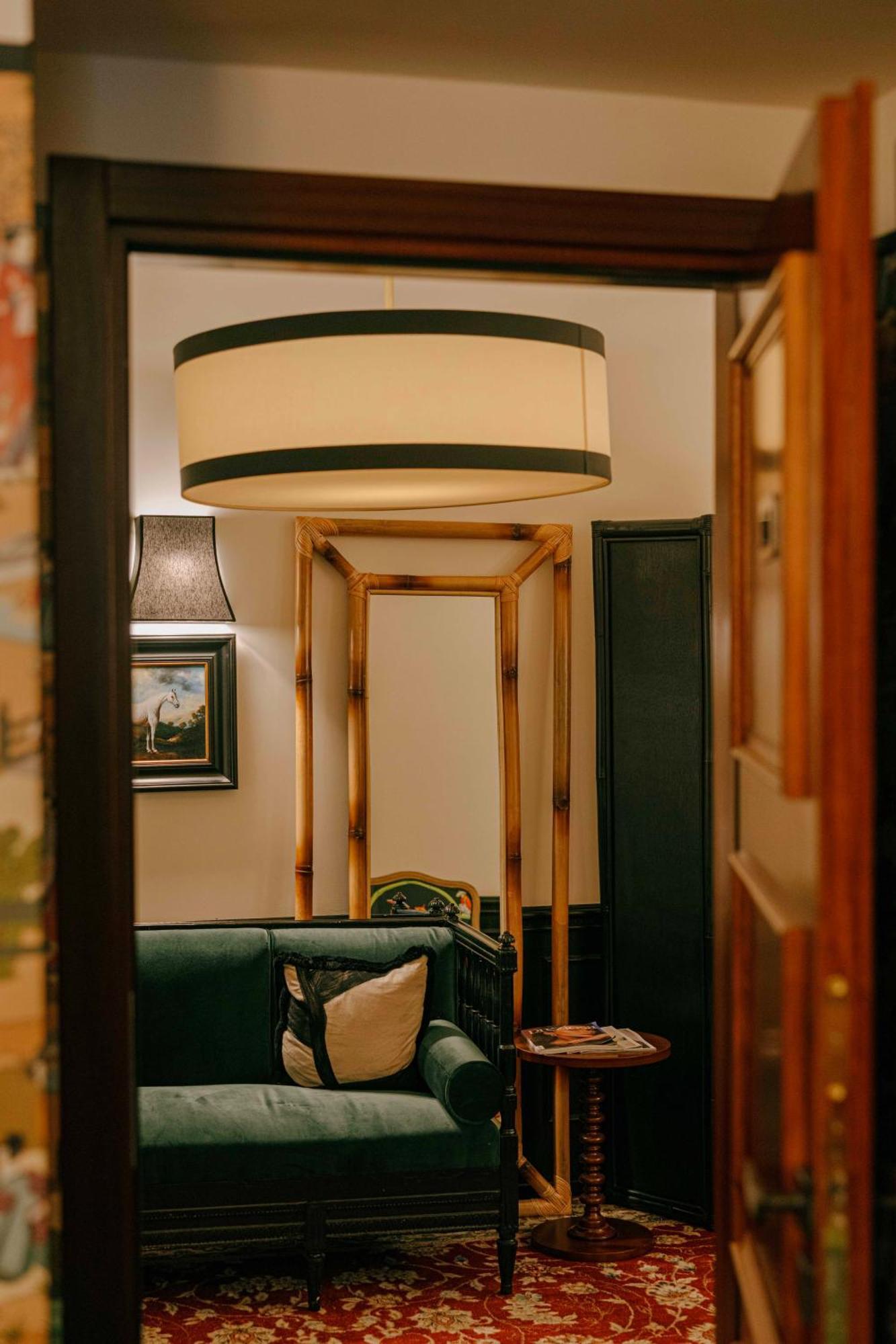The Couper Condotti Hotel Rome