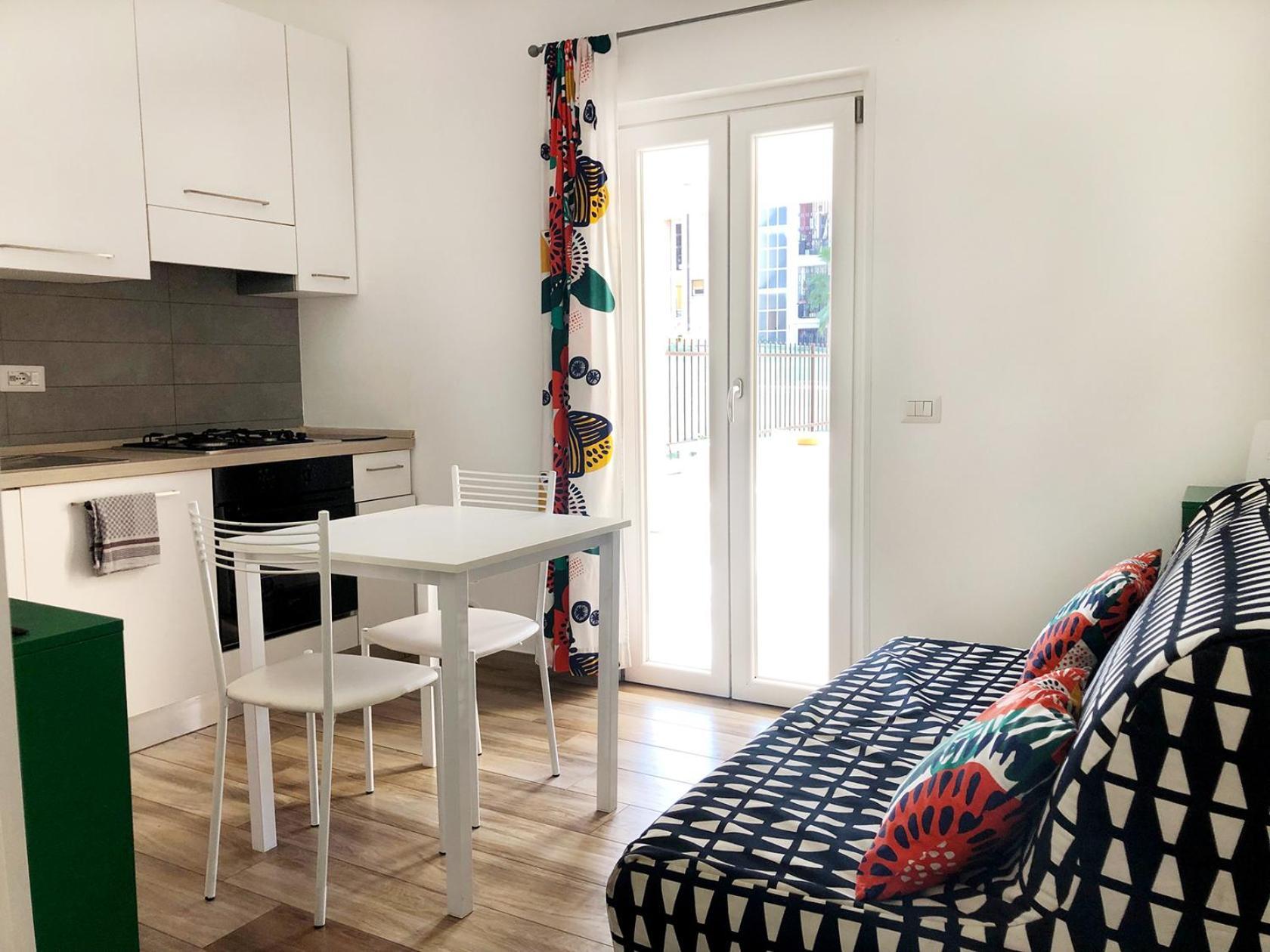 Wonderful Little Gem With A Large Private Terrace! Apartamento Roma