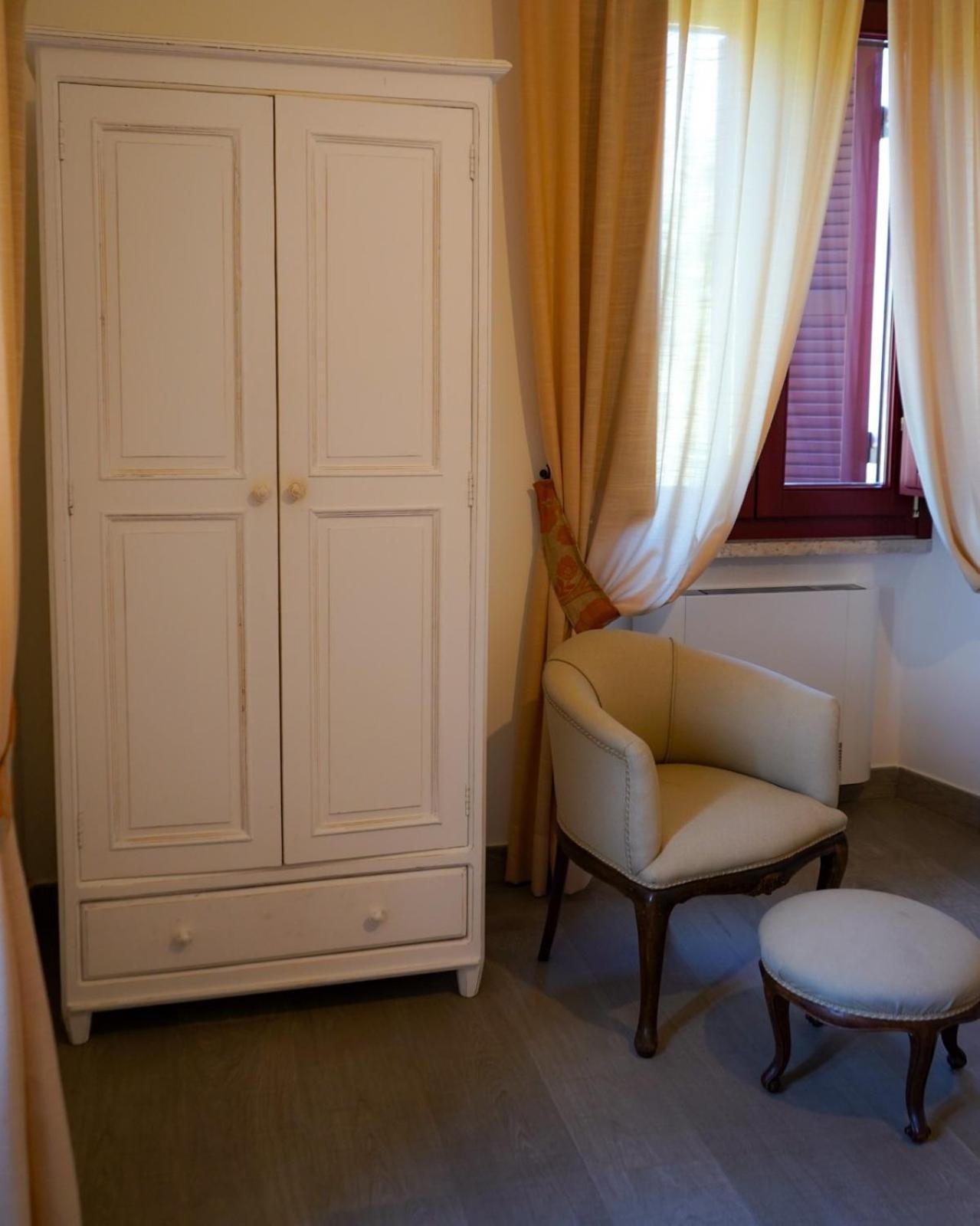 Borgo Pallavicini Mori * Rome