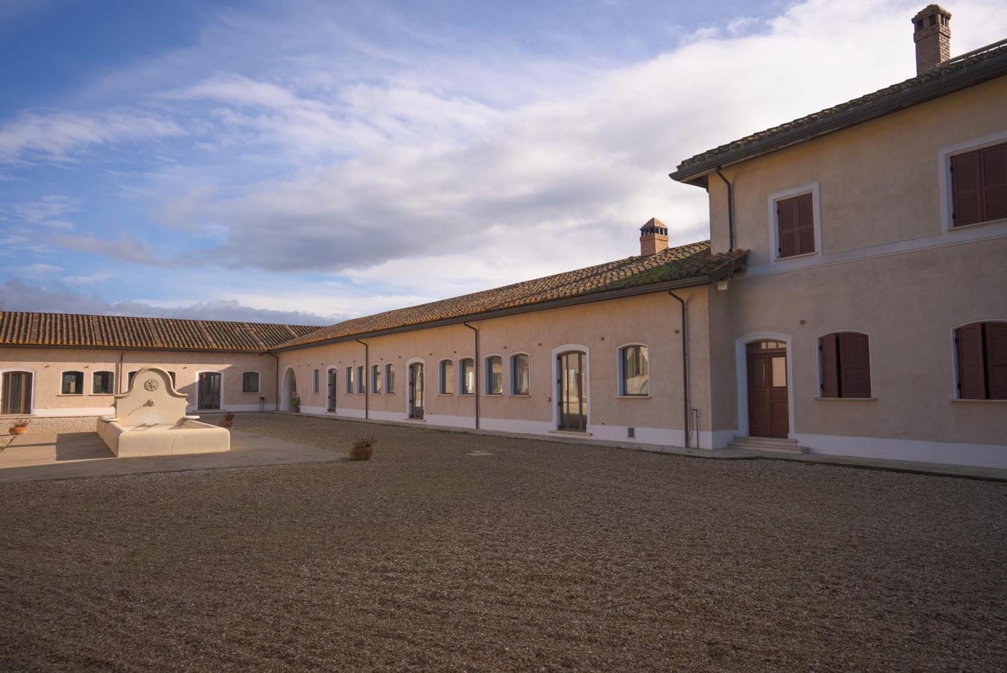 Borgo Pallavicini Mori Farm stay