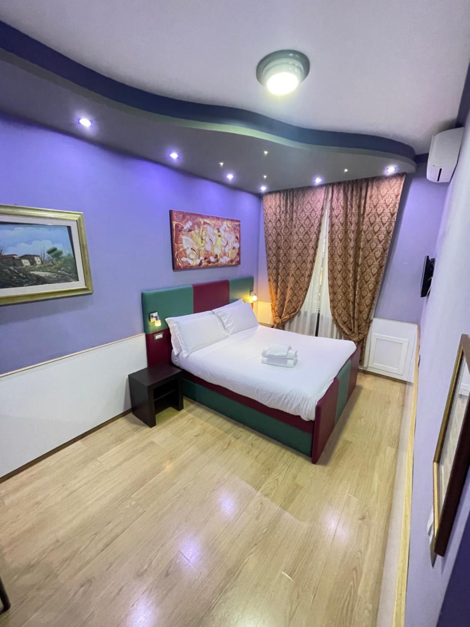 Gold House Guest house Rome