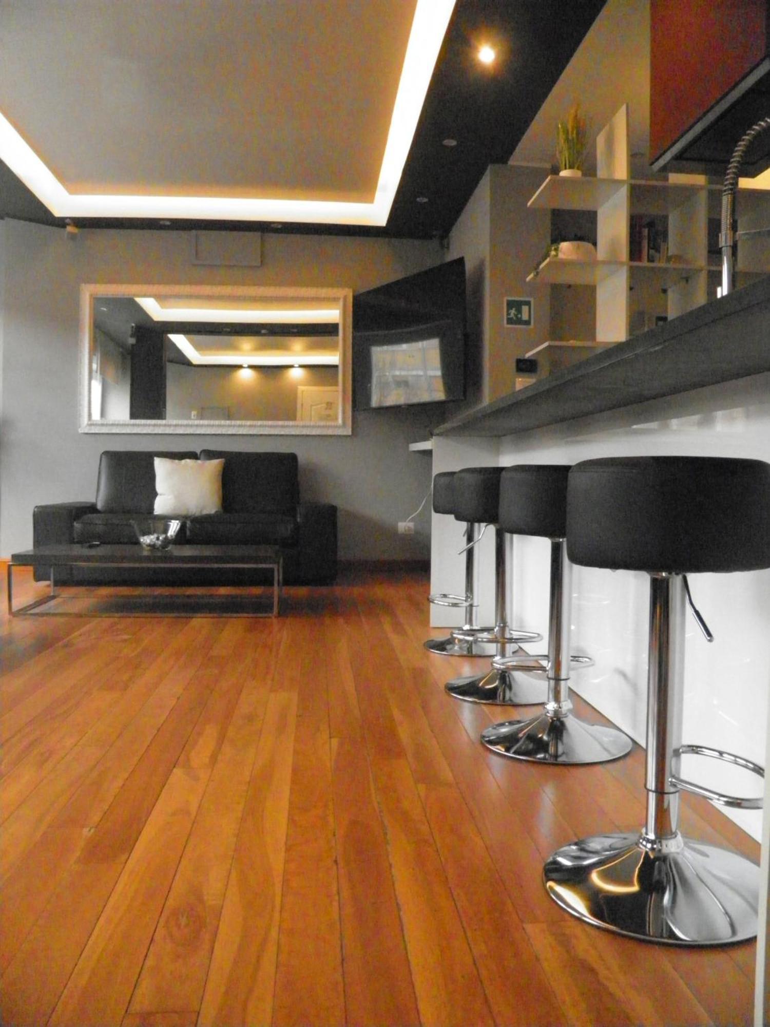 Auditorium Deluxe