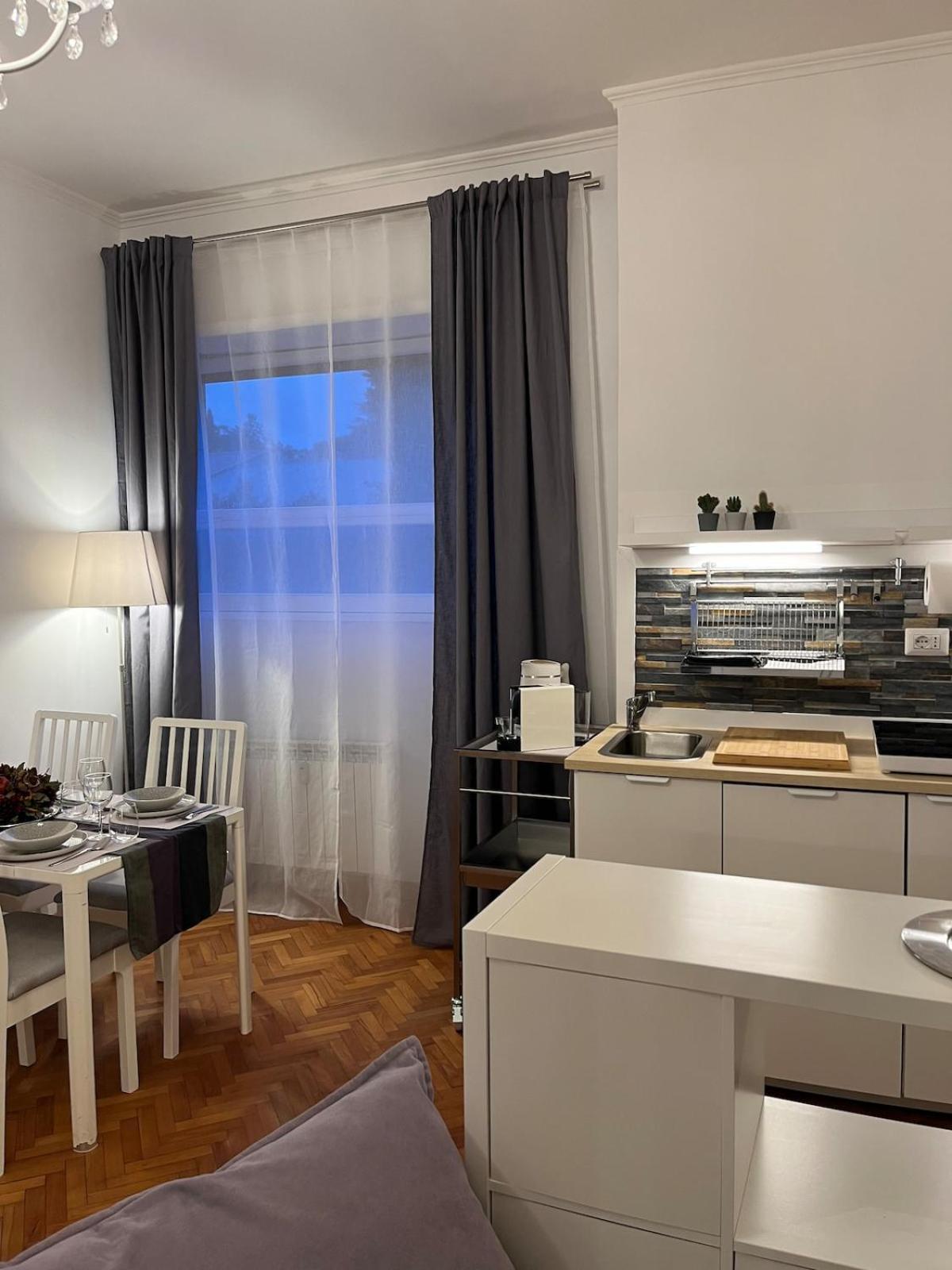 Apartment Cozy Donatello Rome