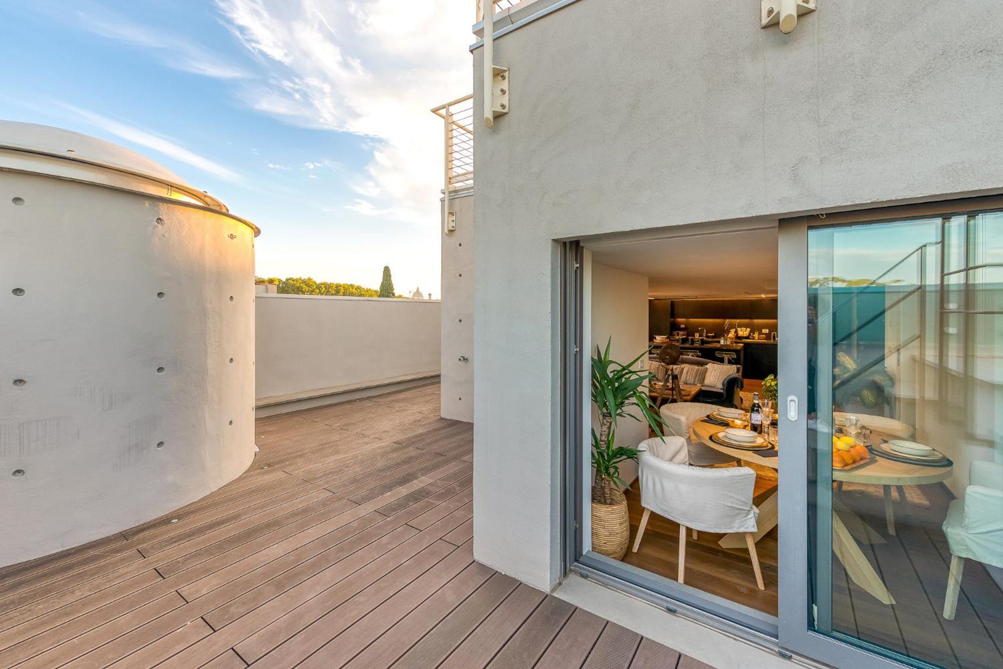 Skylife 360 Rooftop Penthouse * Rome