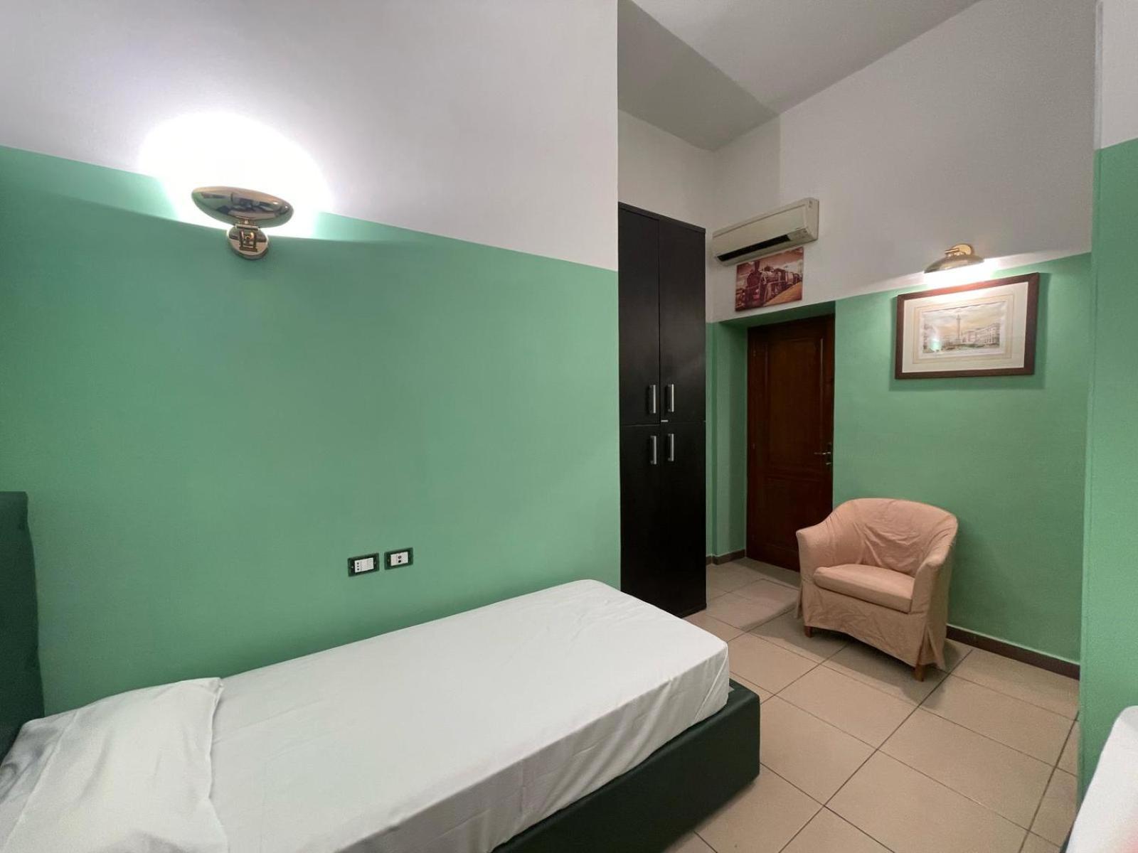 Guest house San Lorenzo Two Rome