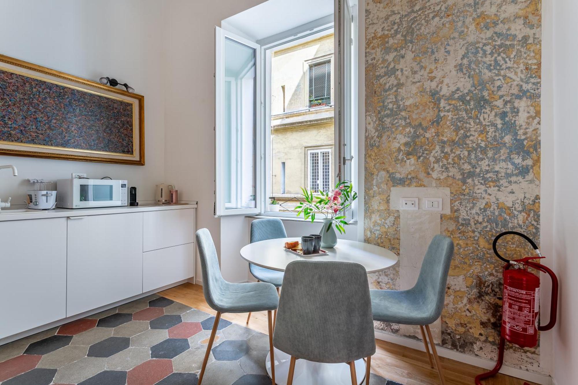 Apartment Iflat New Boutique In Rome's Heart Rome