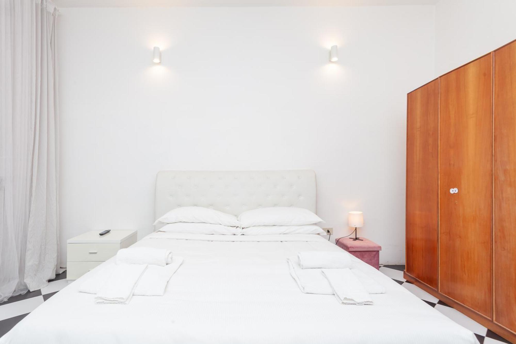 Palazzo Sant'elena - By Openroma * Roma
