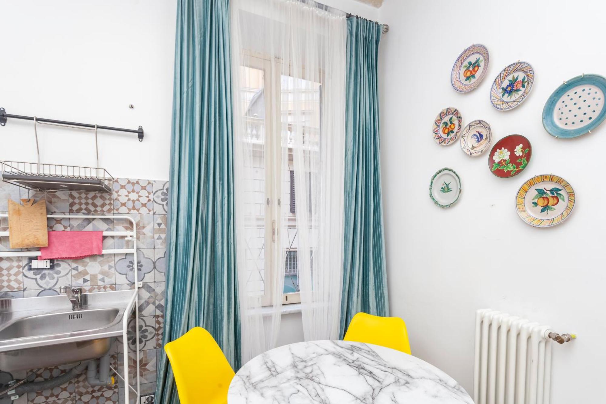 Palazzo Sant'elena - By Openroma * Roma