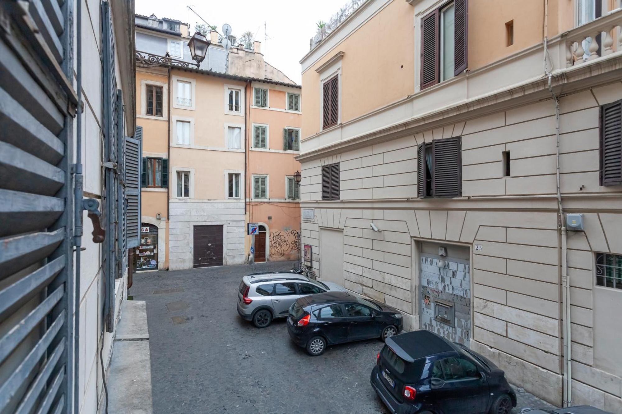 Apartamento Palazzo Sant'elena - By Openroma *