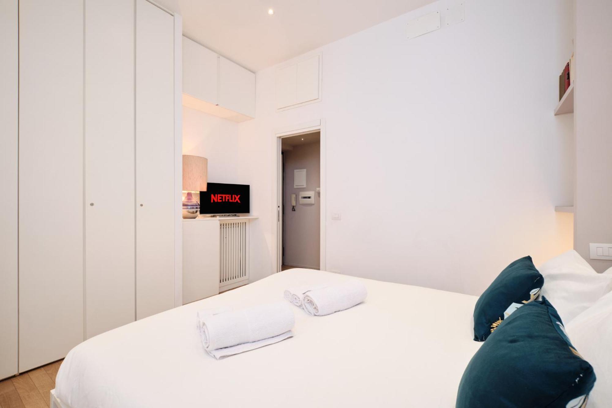 Elegant Near The Centre - Wi-fi & Netflix Free Apartment *