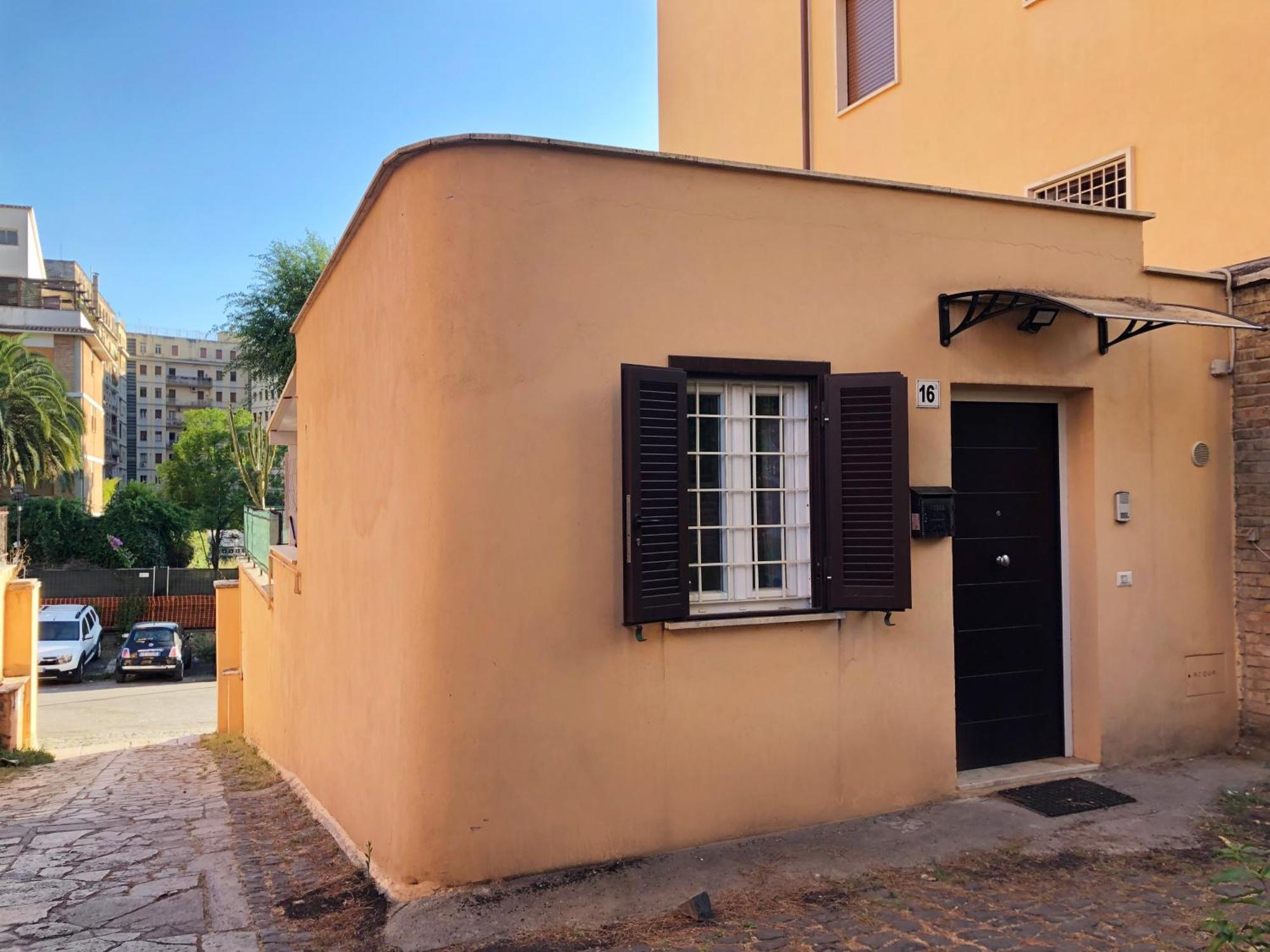 Apartamento Wonderful Little Gem With A Large Private Terrace!