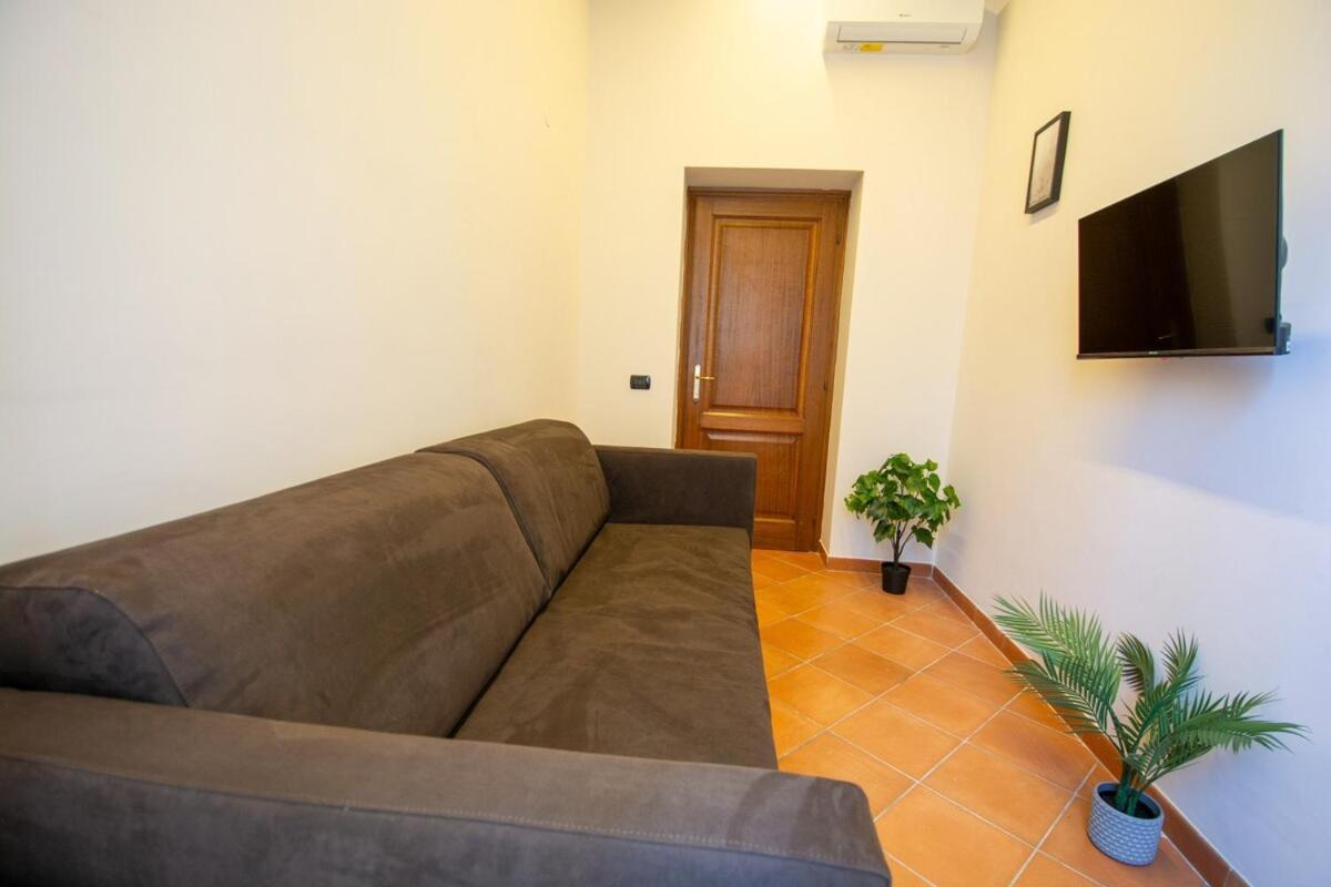 Apartment Elegant Prefetti