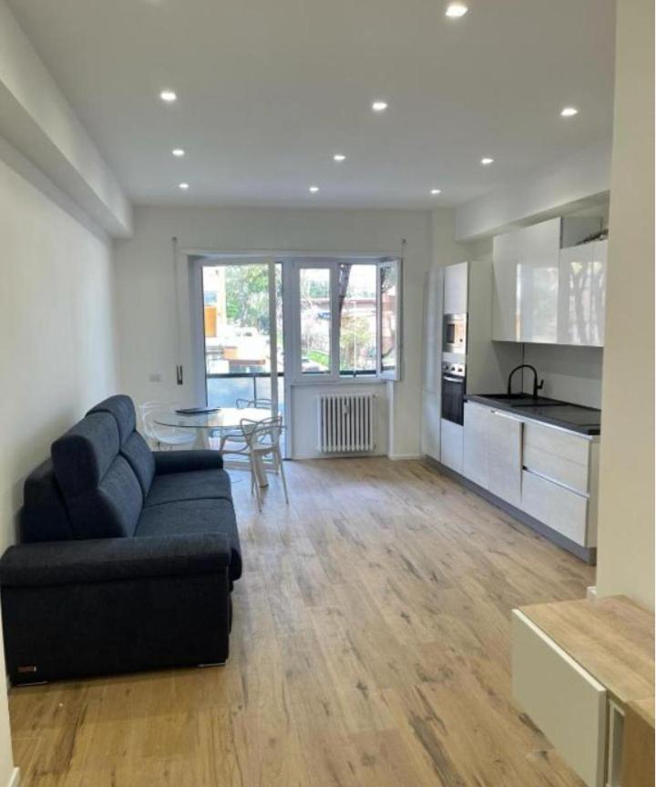Appartement Pm 34 Viale Imperatore Guest House - 50 Mt From Metro San Paolo