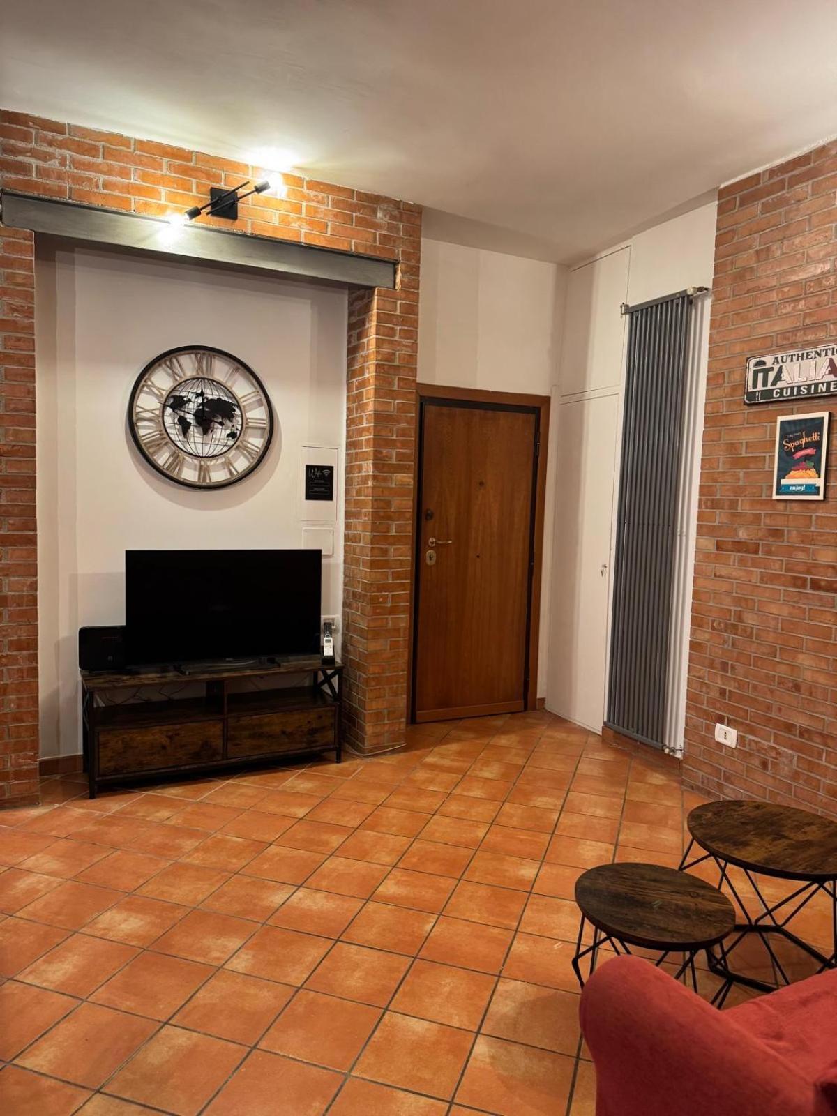 Welcoming Vatican Garden Apartment Rome