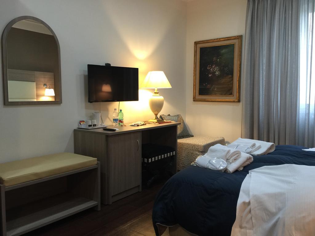 Le Vibrazioni Rome