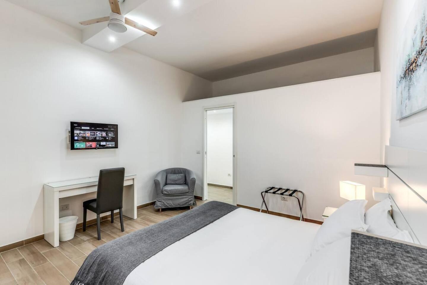 Apartment New Flat In Front Stpeter Square *
