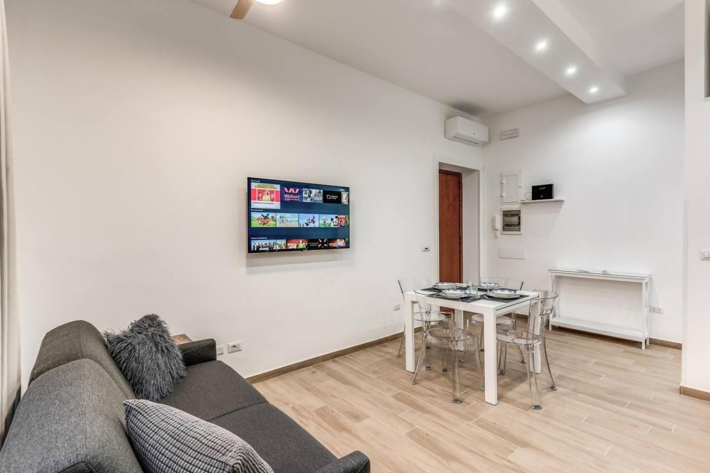 New Flat In Front Stpeter Square Apartment Rome