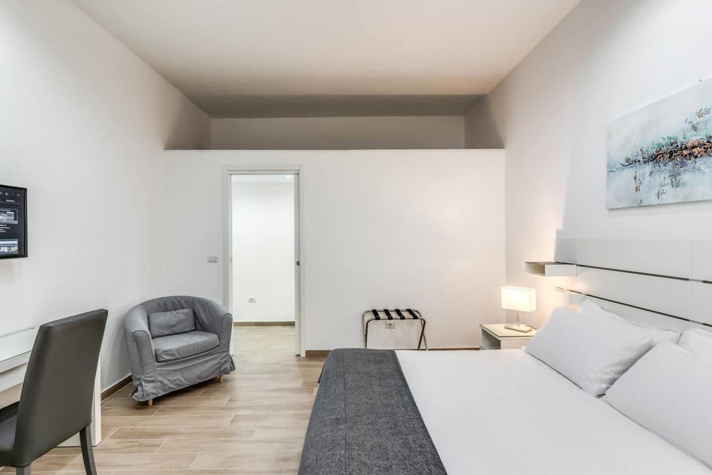 Apartment New Flat In Front Stpeter Square Rome