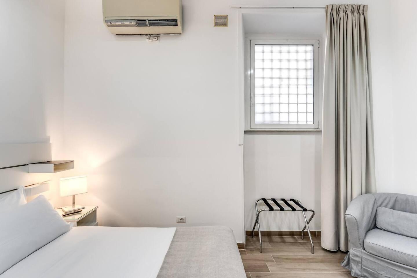 Apartment New Flat In Front Stpeter Square *