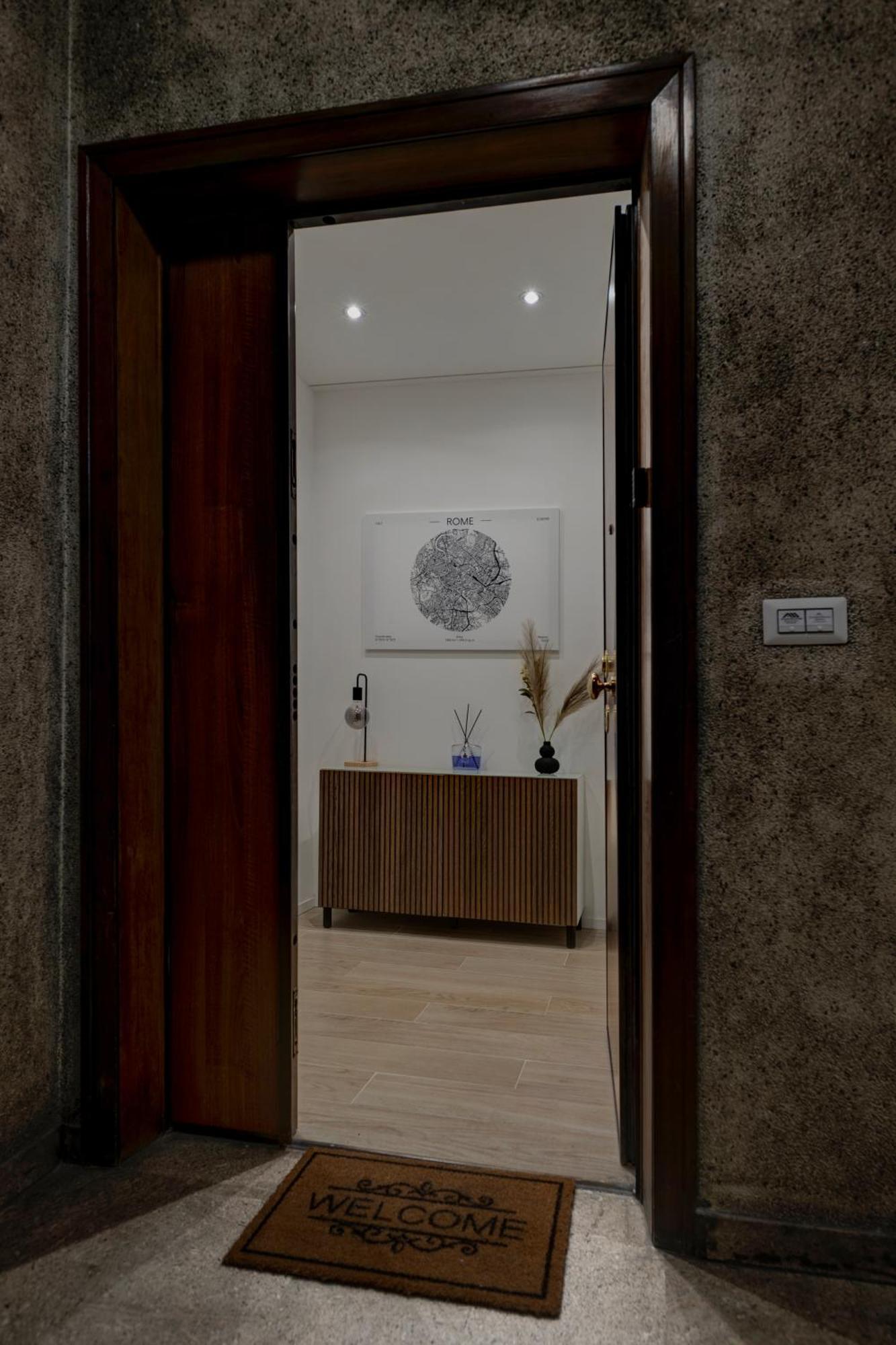 Domus Boccea - Vatican Apartment *