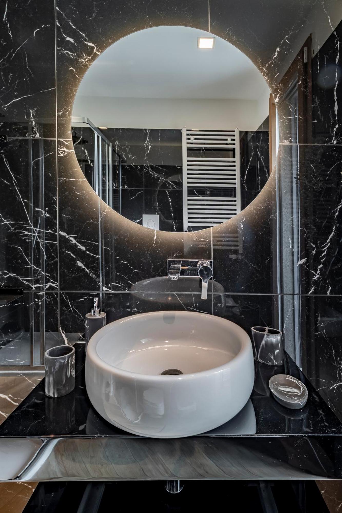 Aurealiving - Sage Luxury With Air Conditioning, Fast Wifi And Free Gym * Rome
