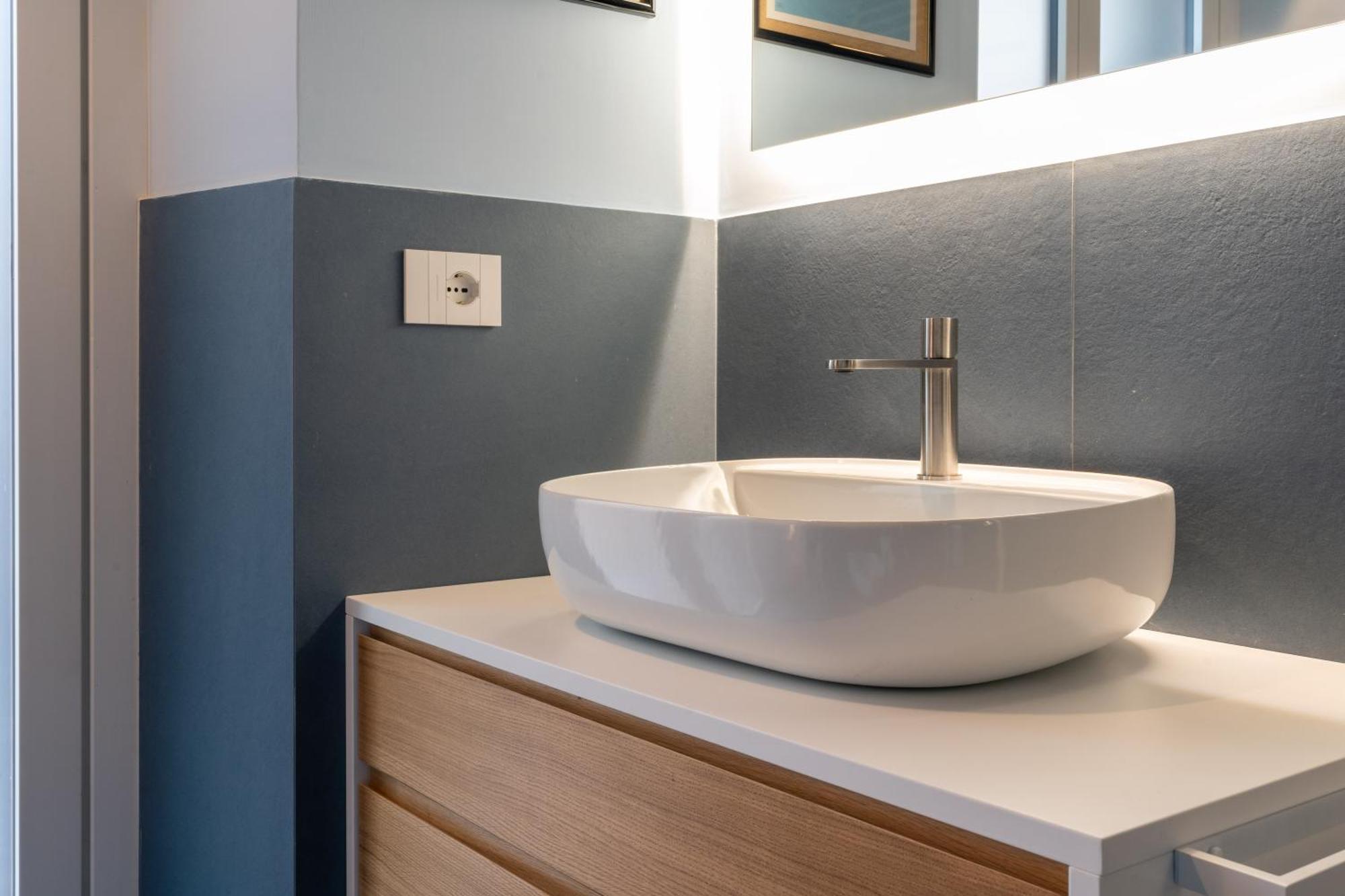 Apartamento Sotto Al Letto Del Papa - Borgo Pio - Vaticano *