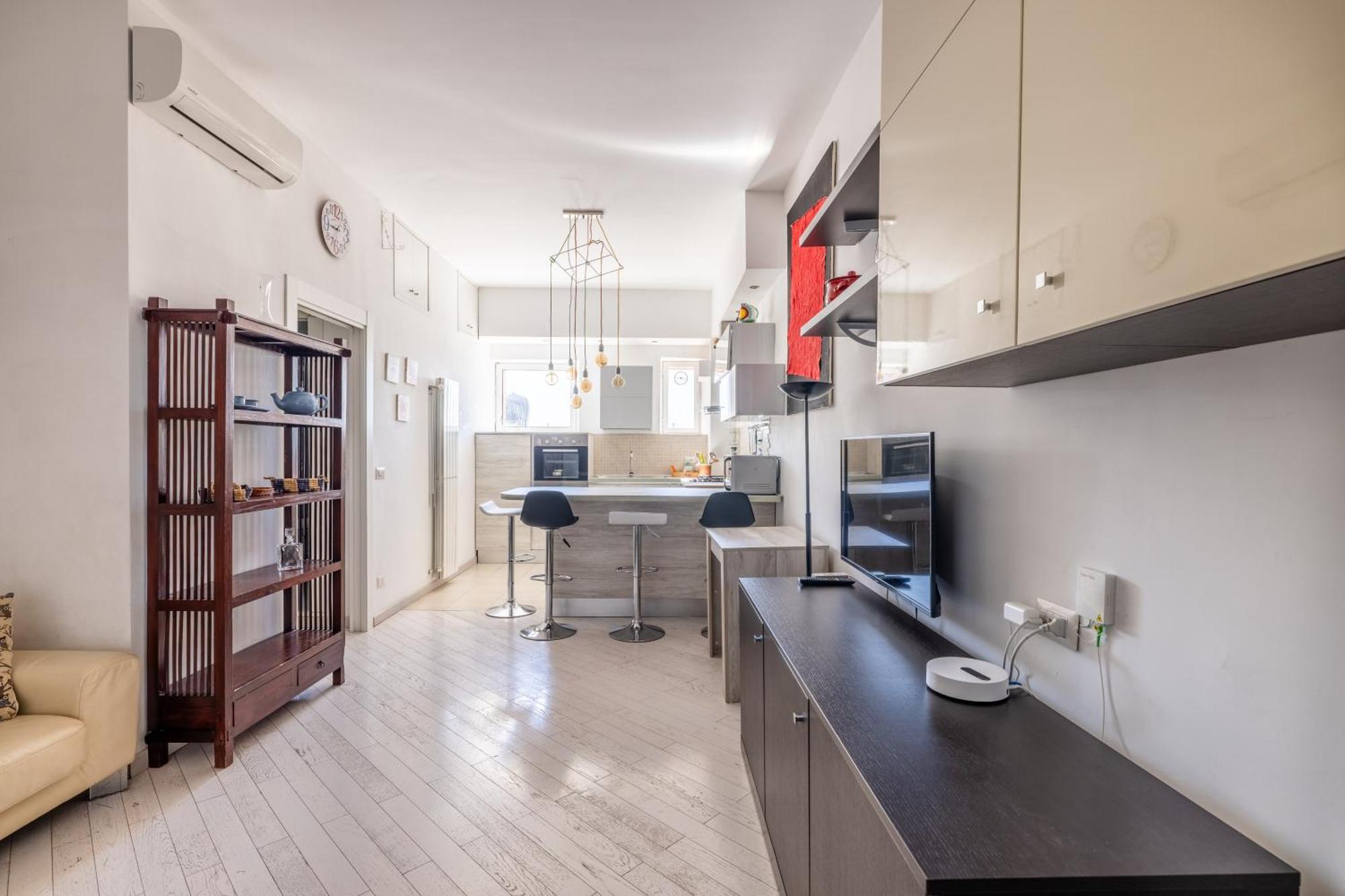 Dante Secret Apartment *