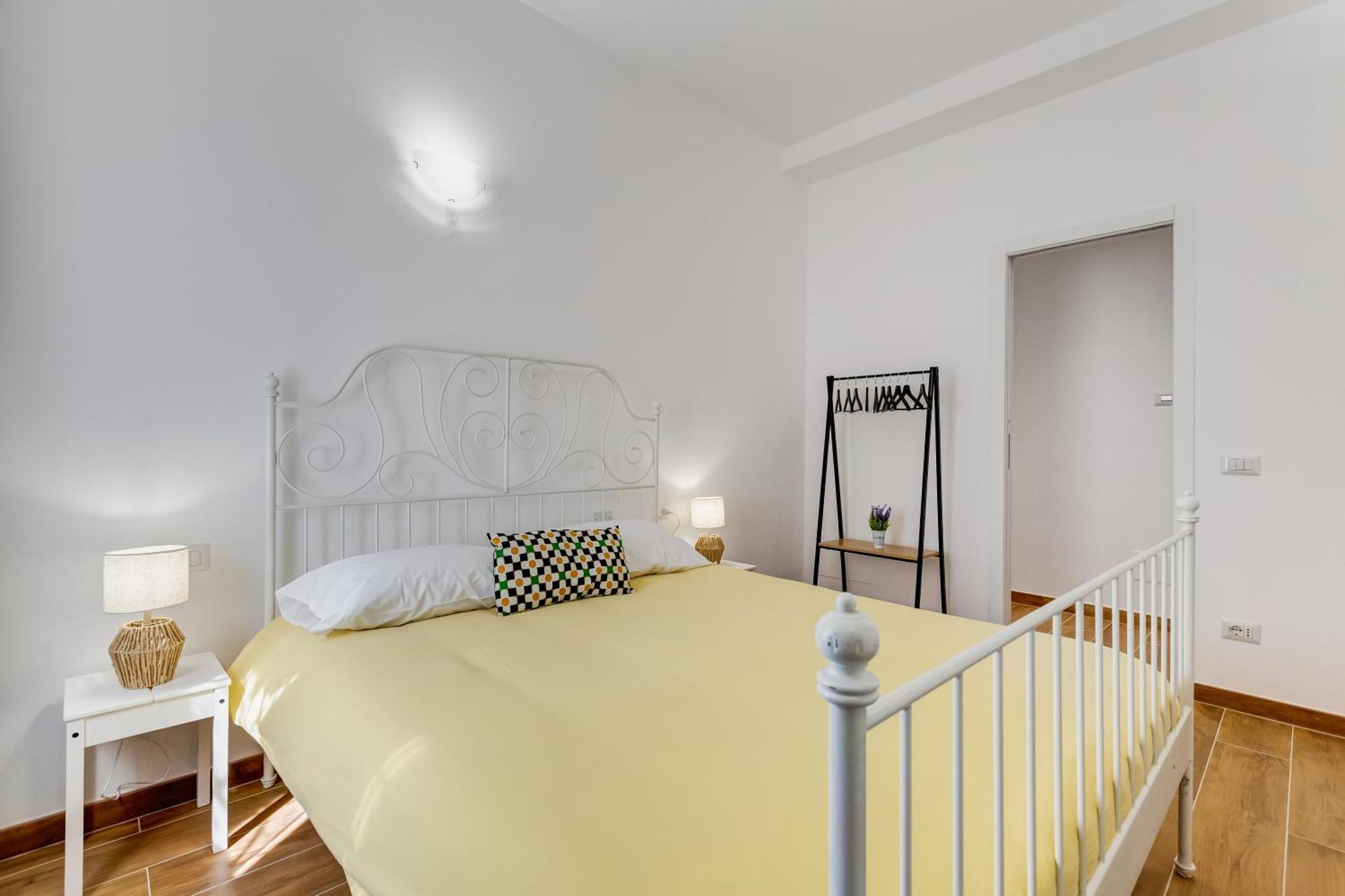 Apartment Vatican With 2 Bathrooms And Terrace *