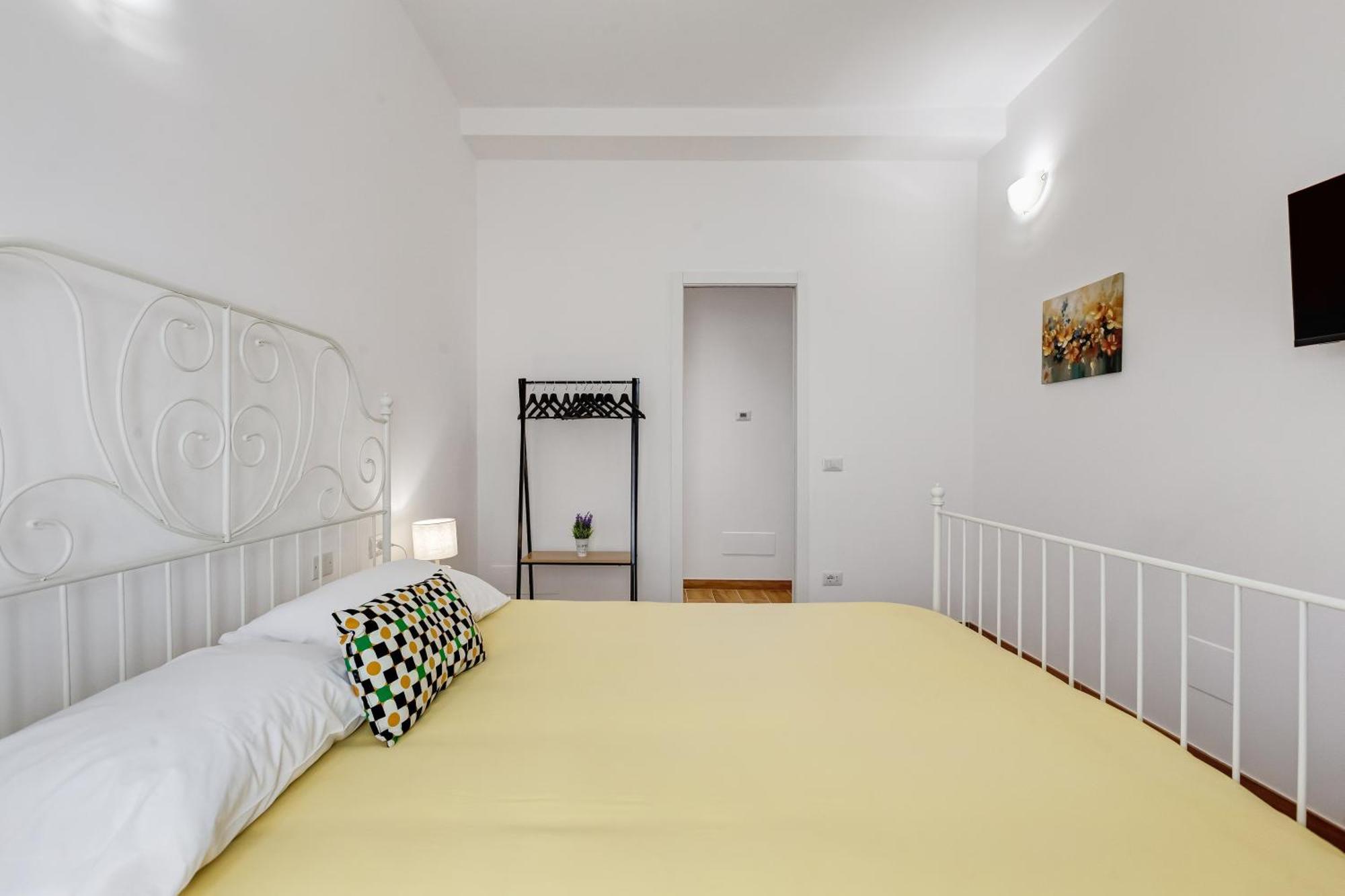 Apartment Vatican With 2 Bathrooms And Terrace