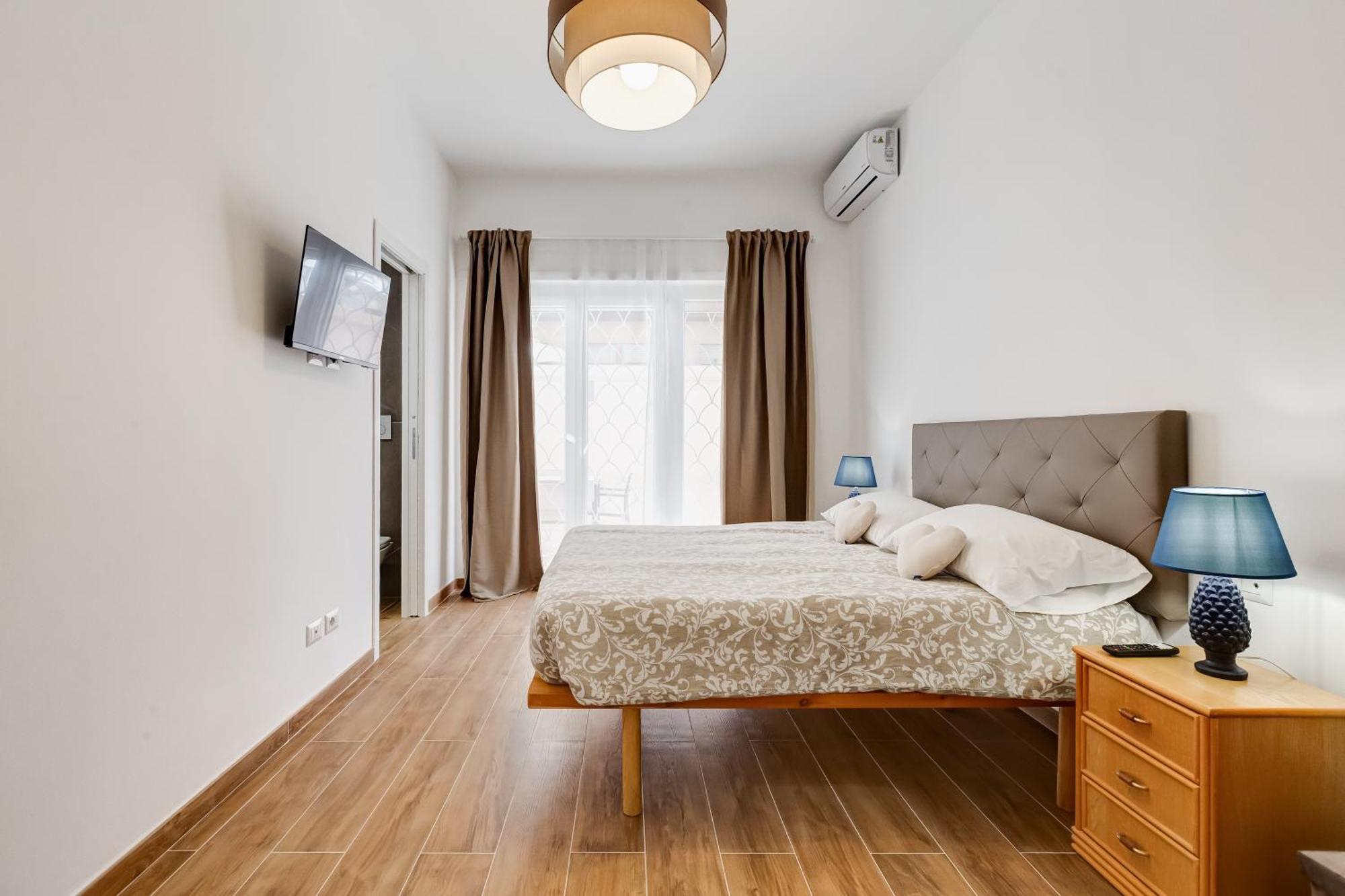 Apartment Vatican With 2 Bathrooms And Terrace Rome