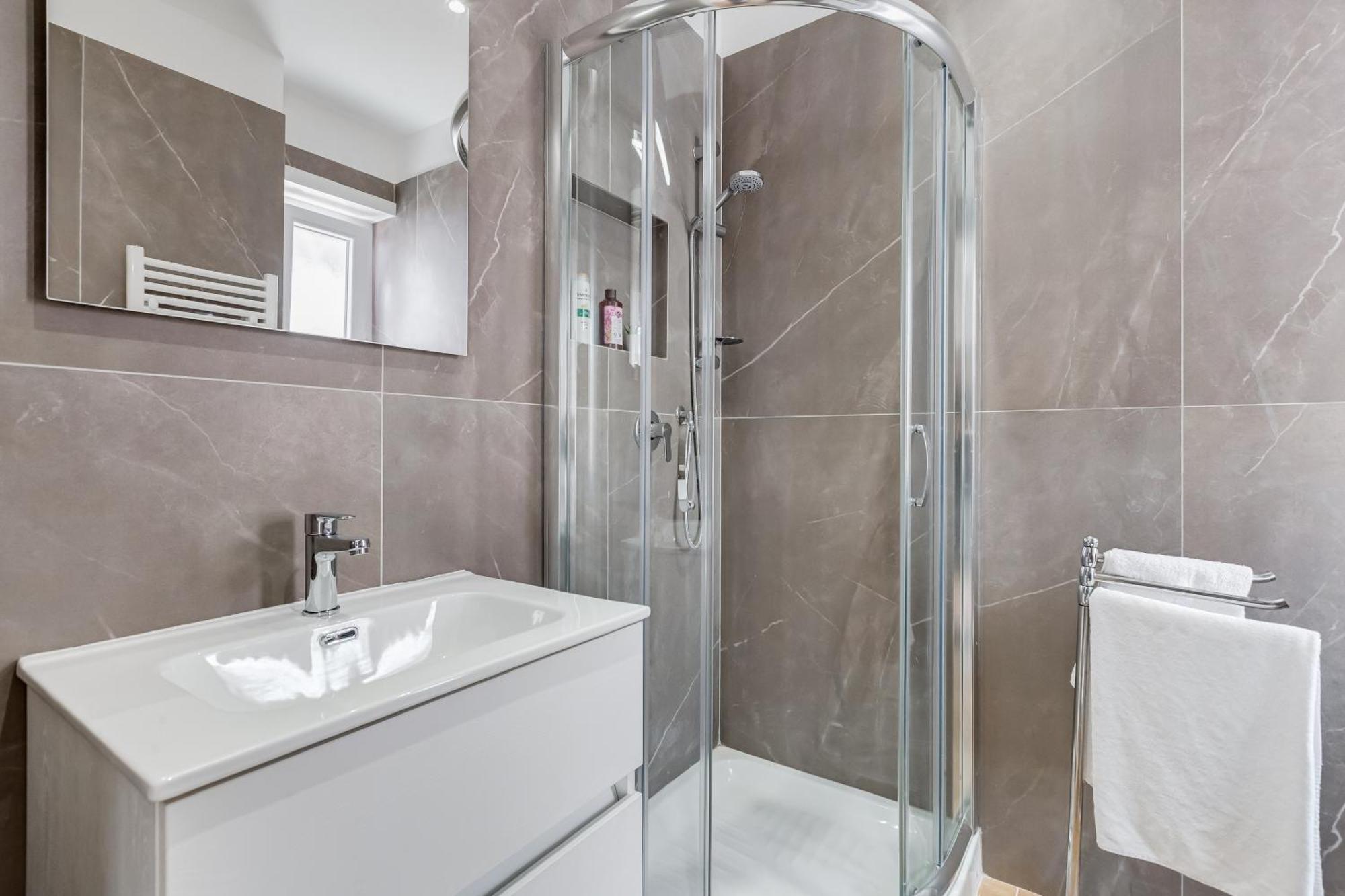 Apartment Vatican With 2 Bathrooms And Terrace Rome
