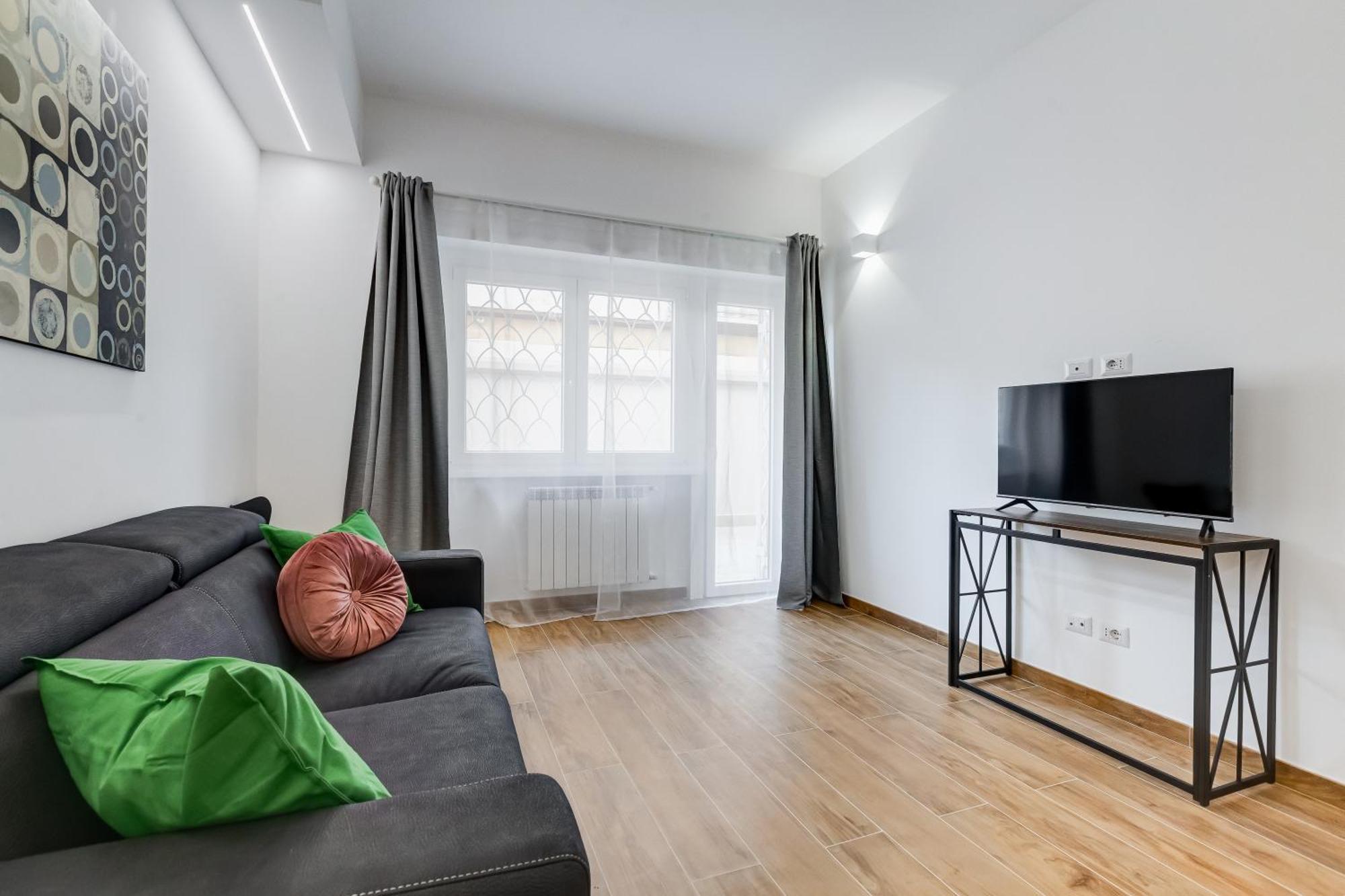 Apartment Vatican With 2 Bathrooms And Terrace Rome