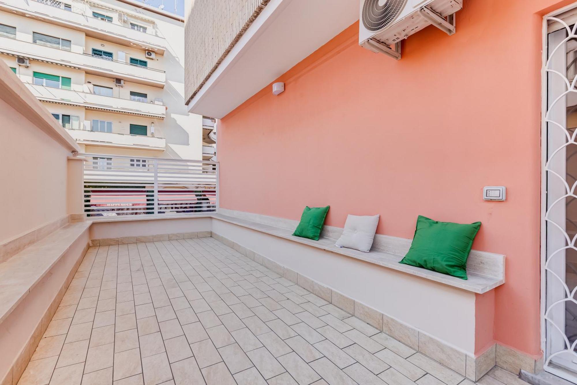 Apartment Vatican With 2 Bathrooms And Terrace