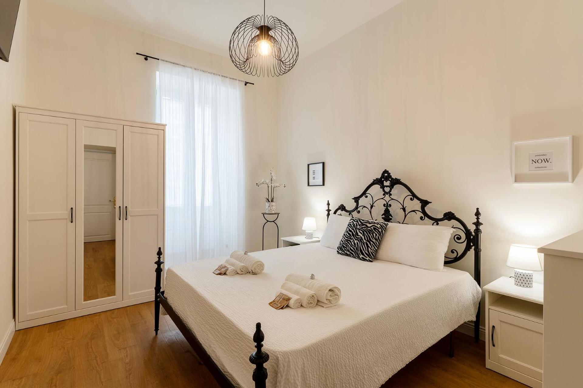 Apartment Pictadomus-albus, Metro Furio Camillo *