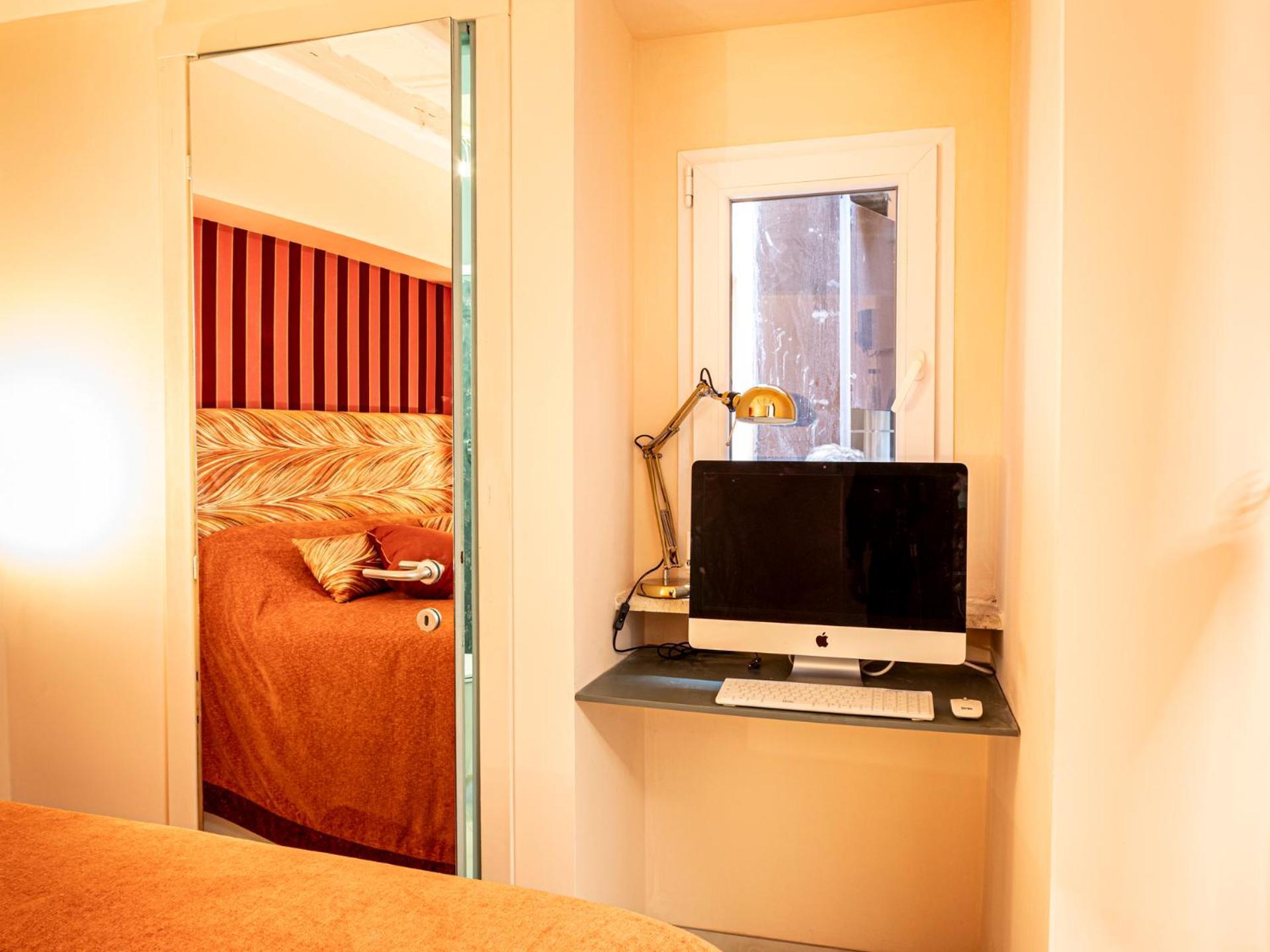 Pantheon Luxury Apartment *