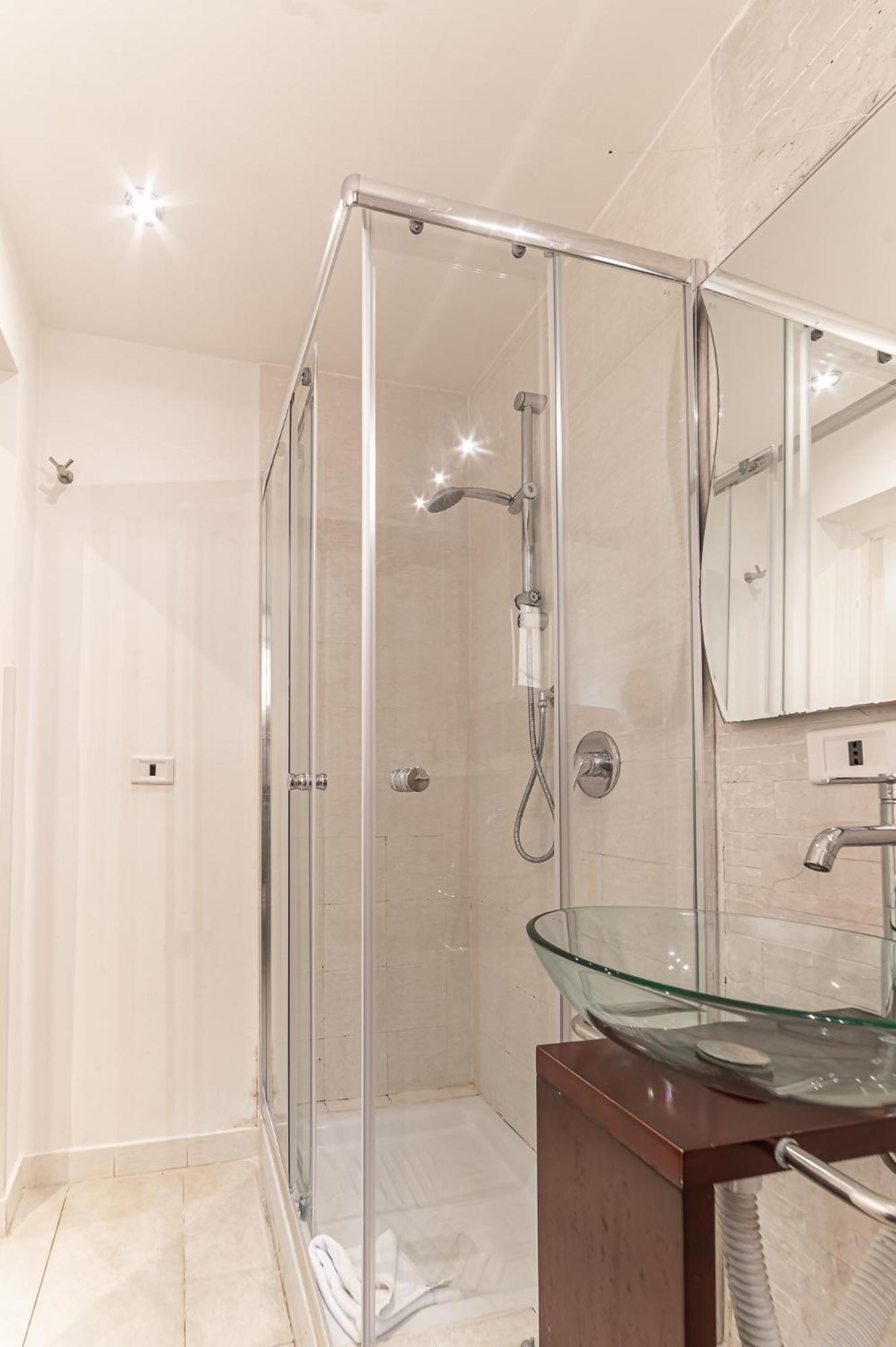 Guest house Cristel Cozy - Termini Train Station