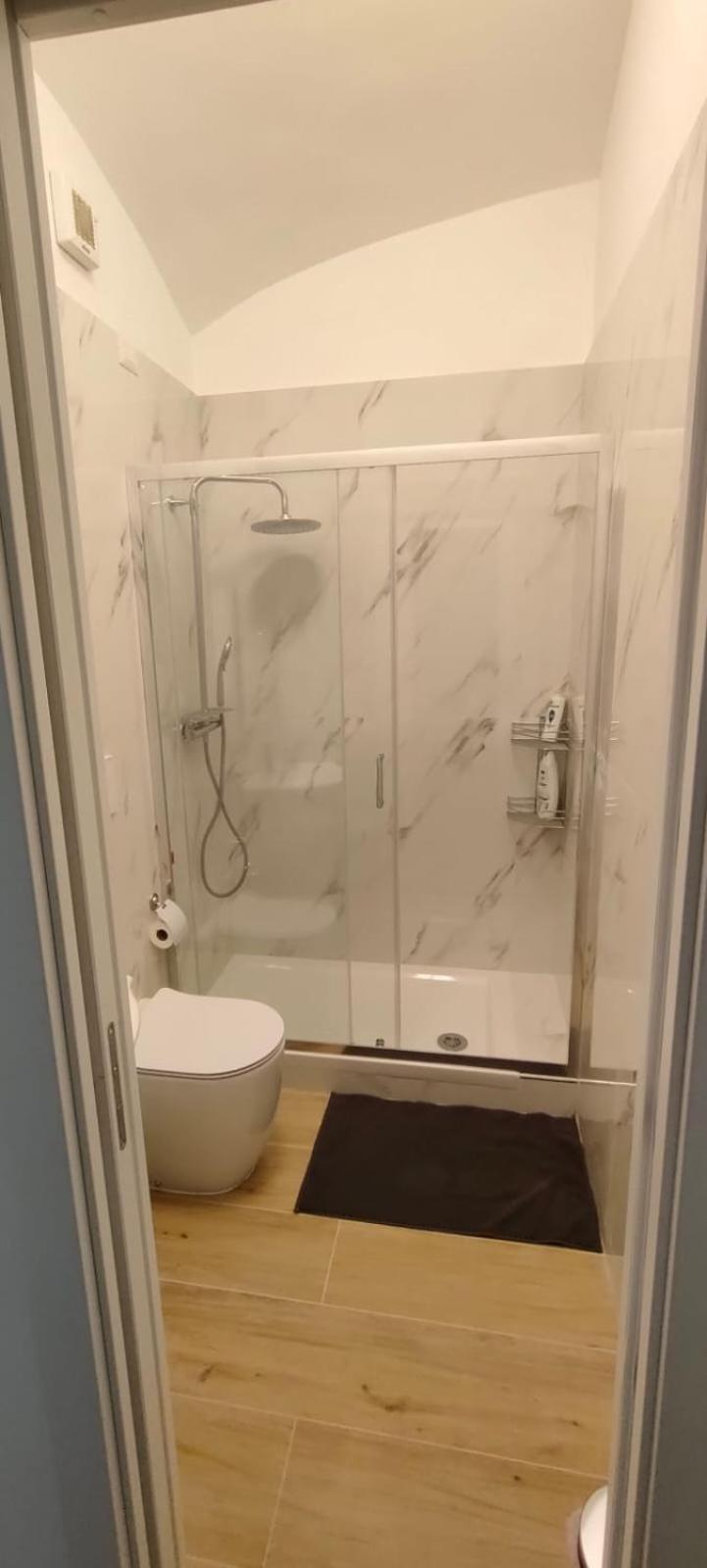 Lorenzo 7hillsrome Bed & Breakfast Rome