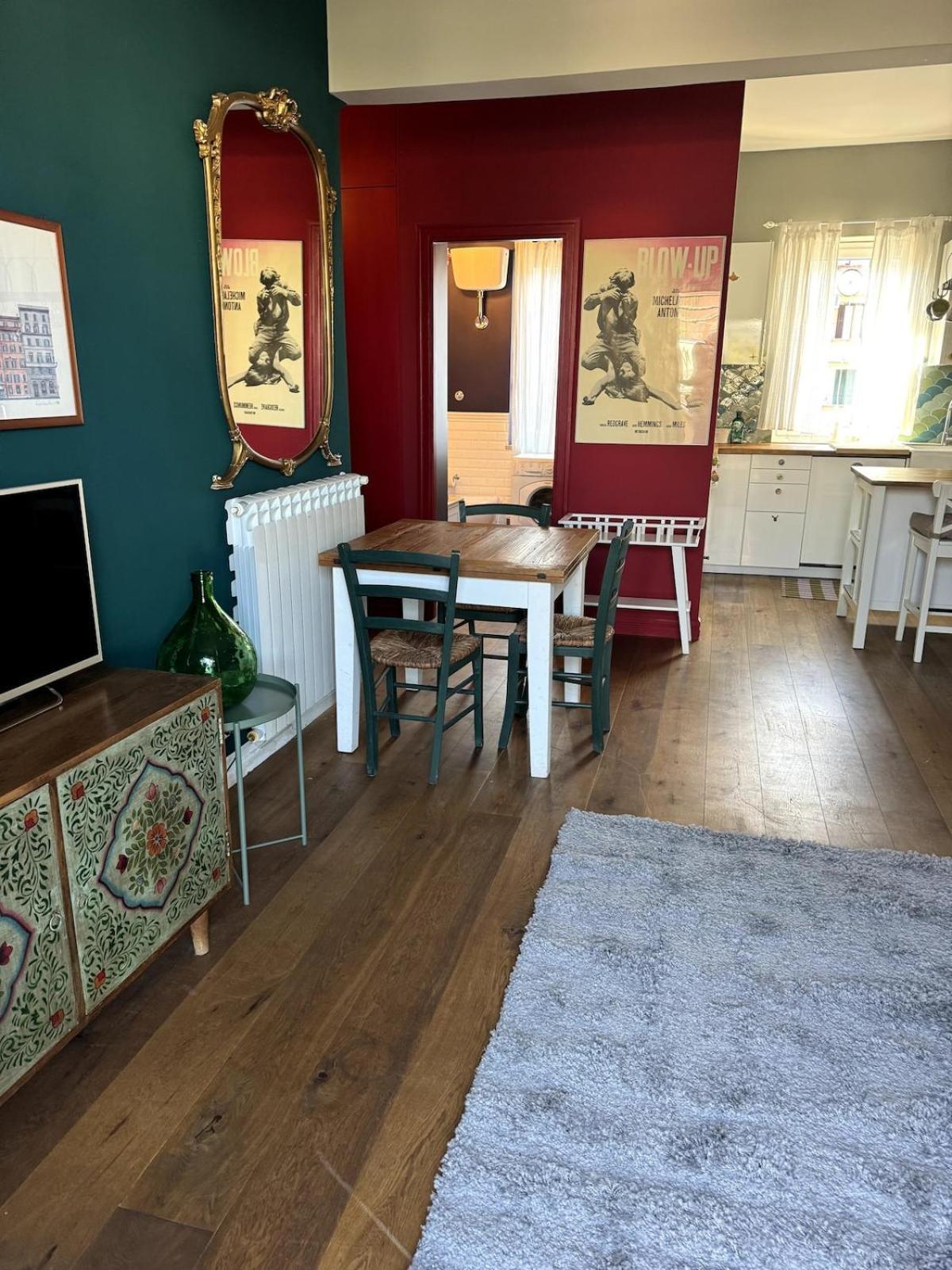 Fifi's Stylish Attic With Terrace Apartment Rome