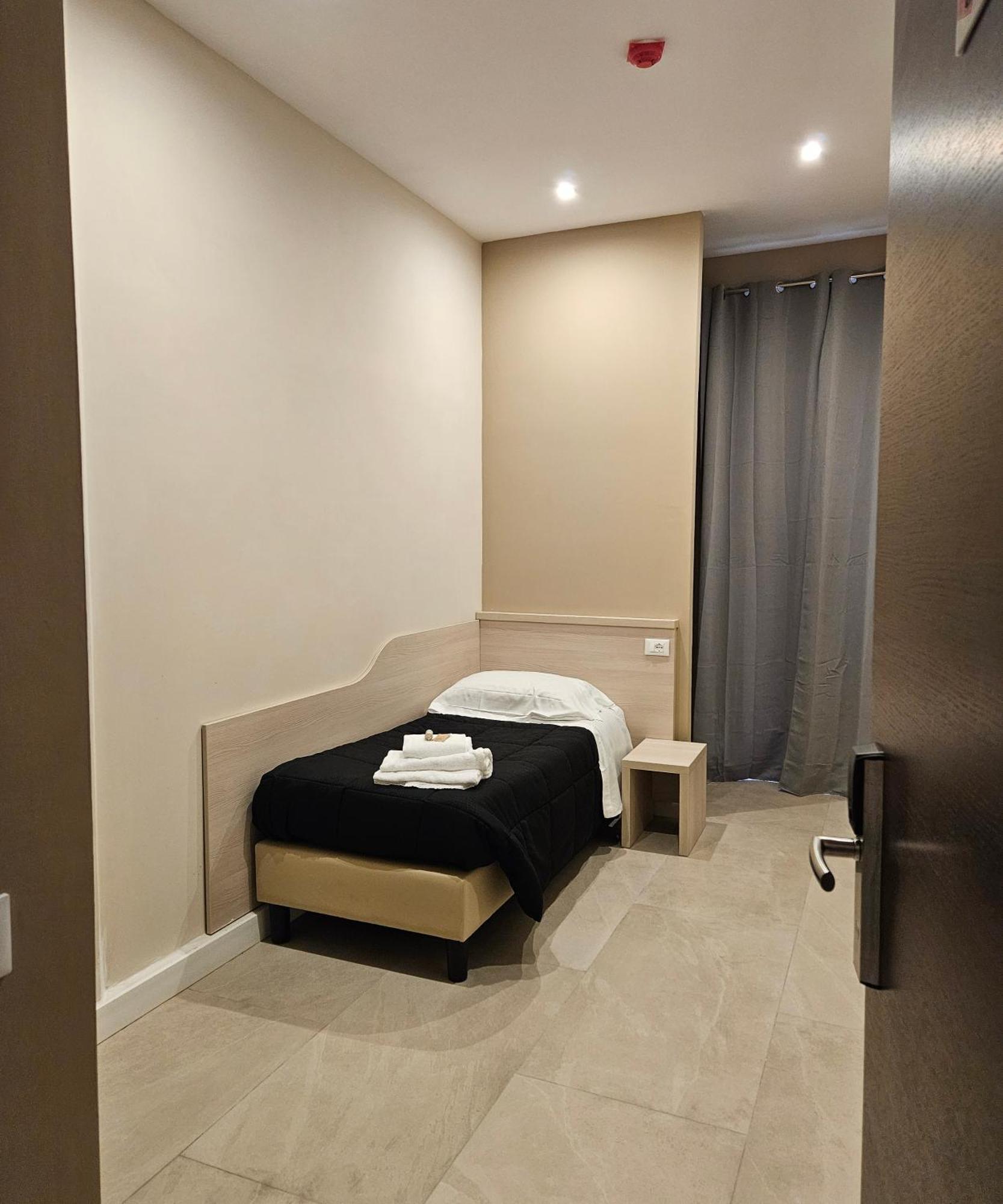 Mosaic Hotel 3*