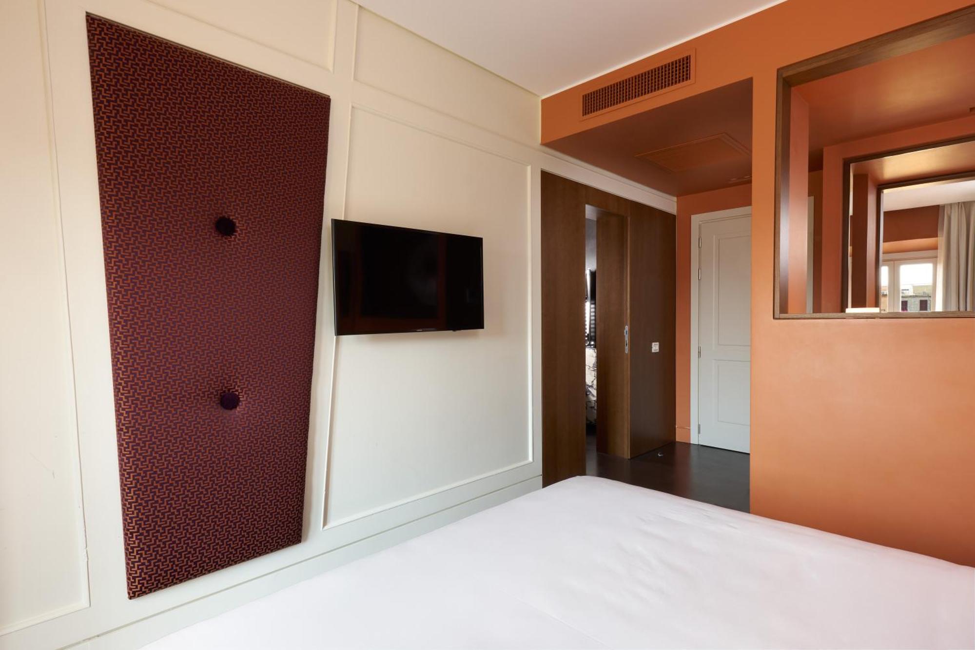 Hotel Mascagni Luxury Rooms&suites 4*