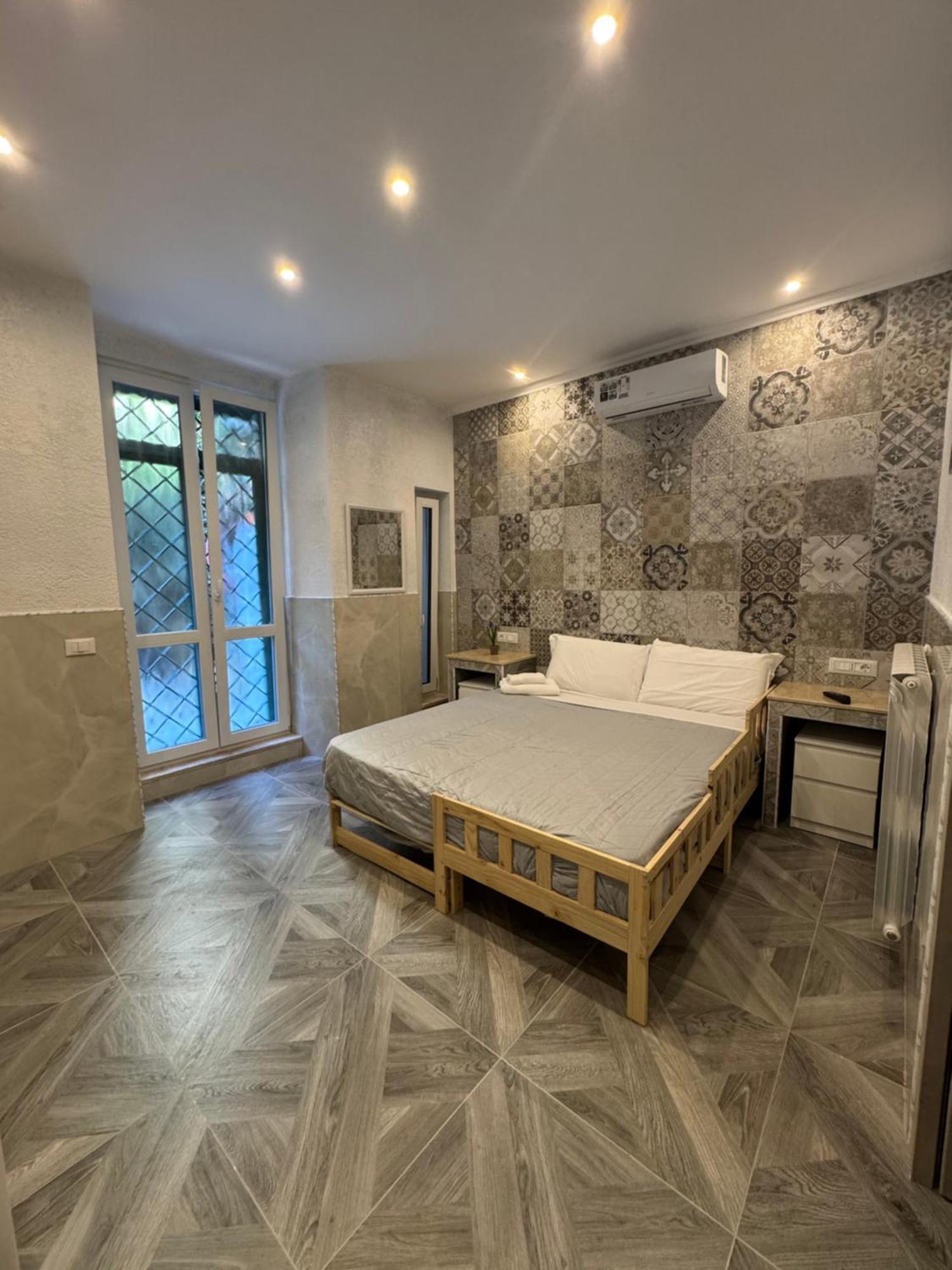 Acomodação com café da manhã  Luxor Eco Casa E Per Vacanze In Centro Piazza Bologna, Colosseo, Piazza Di Spagna, Vaticano, San Pietro, Sapienza, Fontana Di Trevi, Piazza Navona, Trastevere, Tiburtina, Termini, Aeroporto Roma