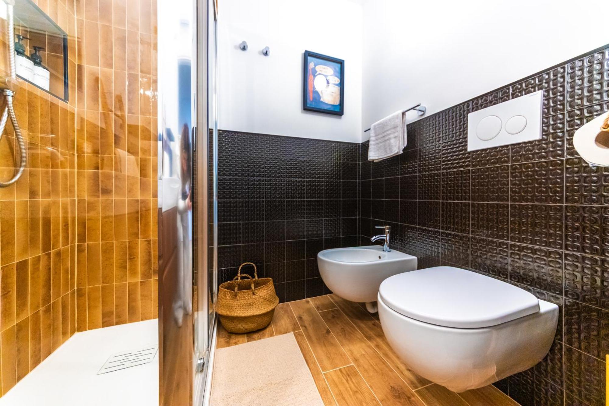 Apartamento Casa Fen Palazzo Storico - Re Di Metro A - 2camere2bagni *