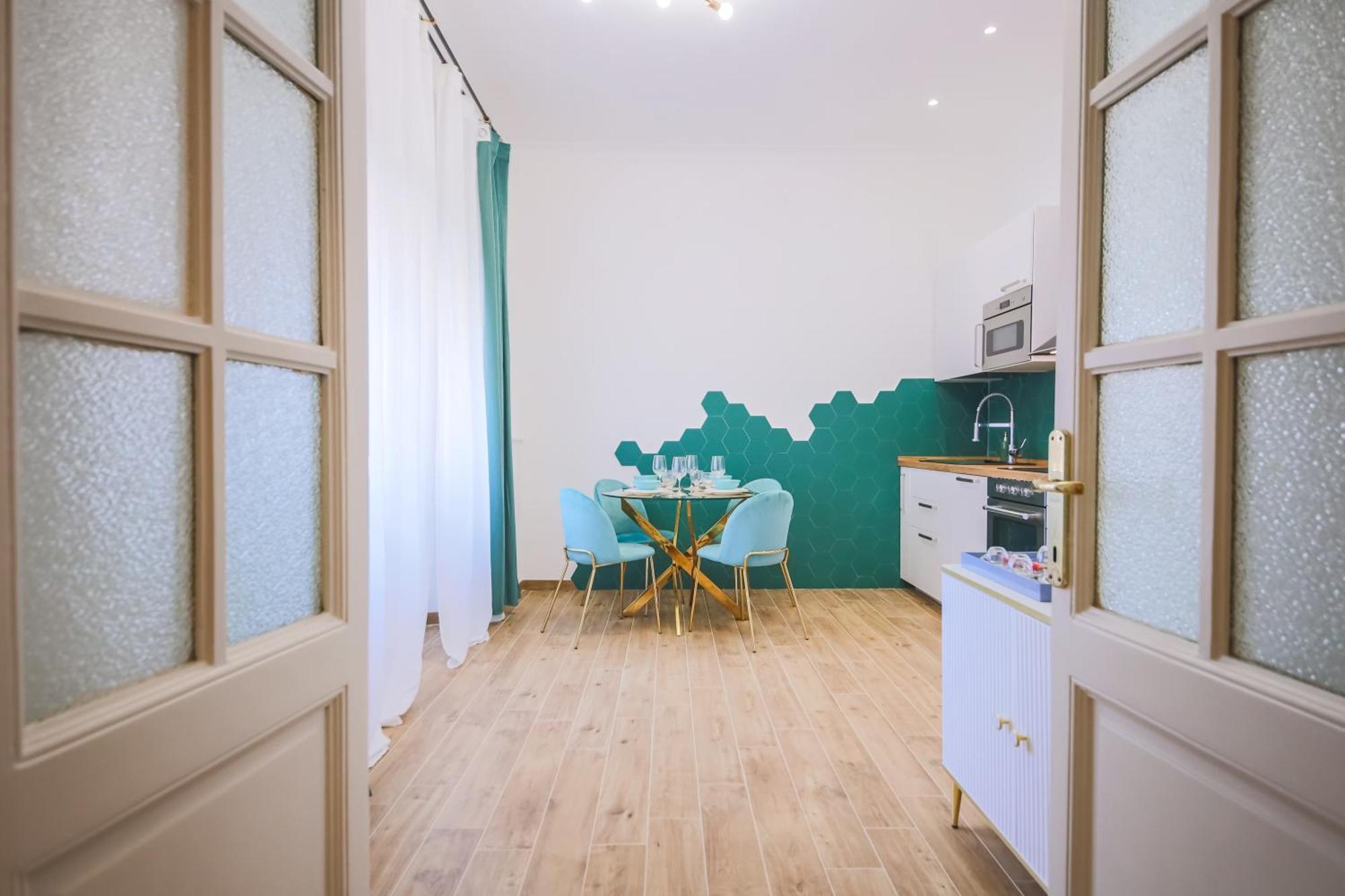 Casa Fen Palazzo Storico - Re Di Metro A - 2camere2bagni * Roma