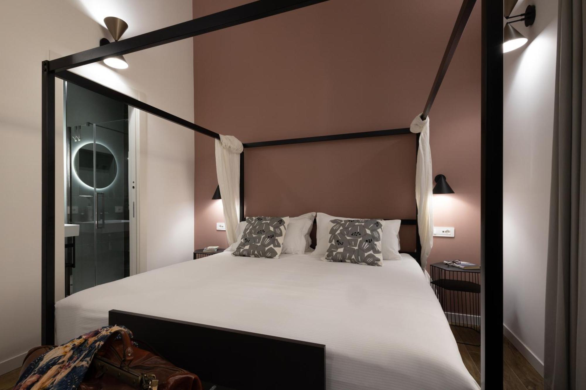 Style & Stone Guest house *