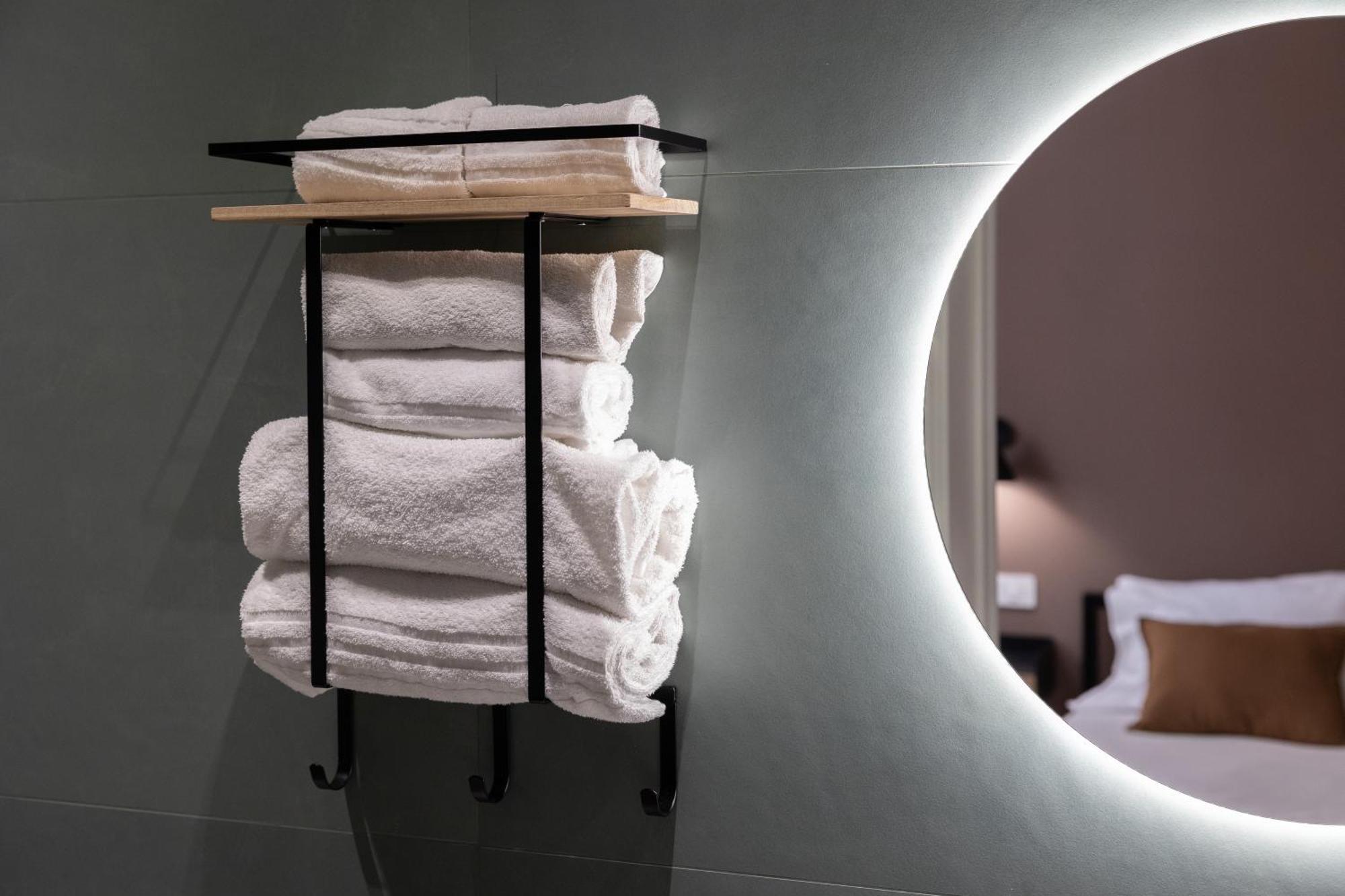 Style & Stone Guest house *