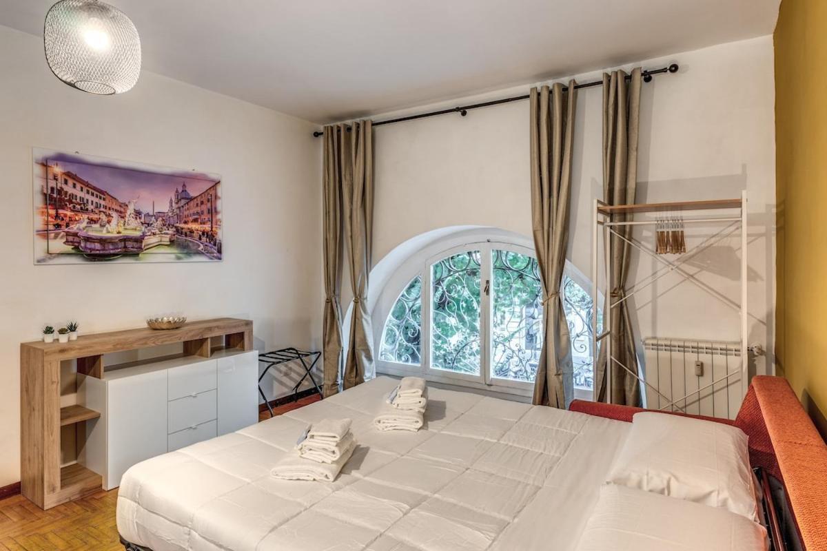 Dimora Lunetta - Modern Flat In Vatican District Apartment Rome