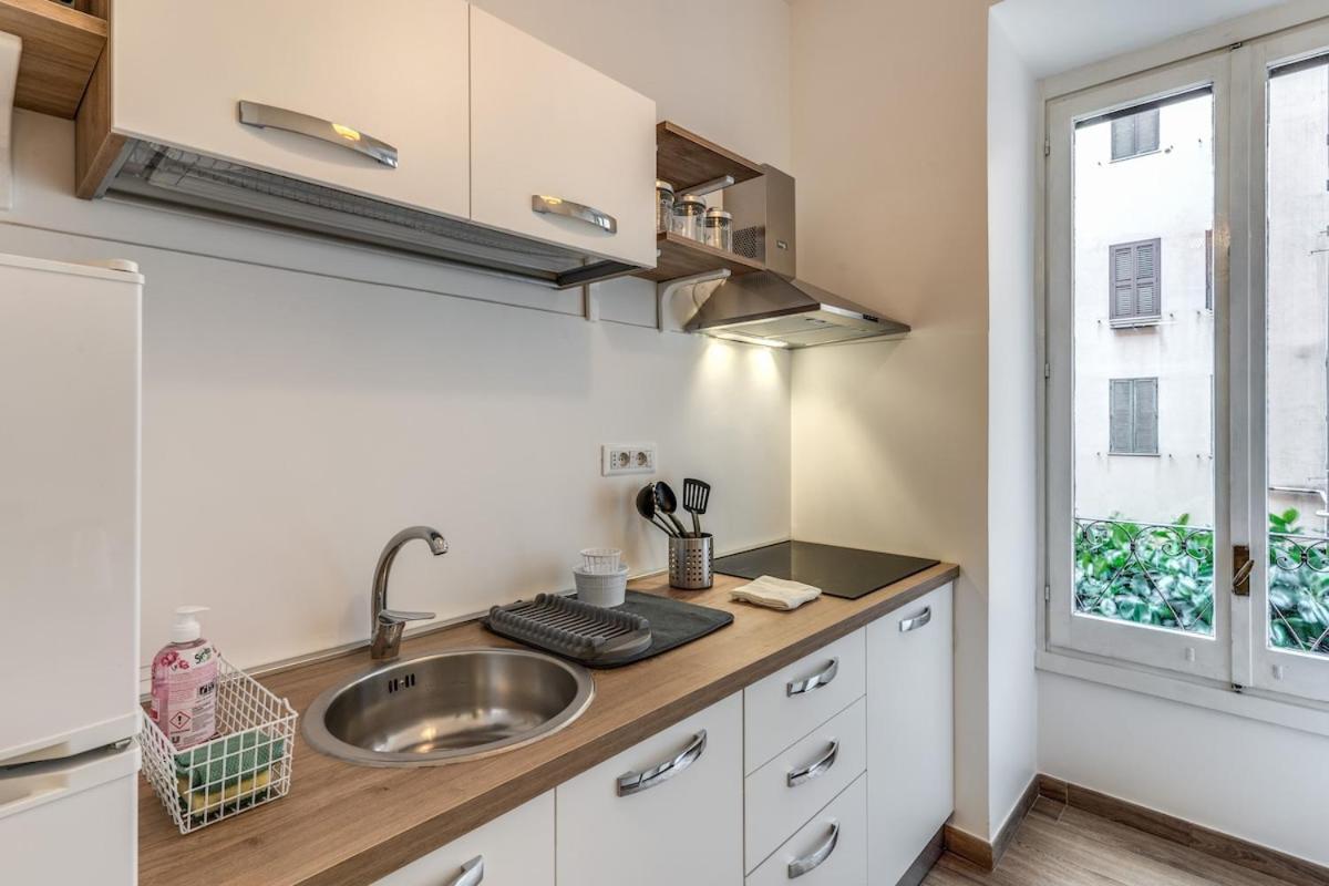 Dimora Lunetta - Modern Flat In Vatican District Rome